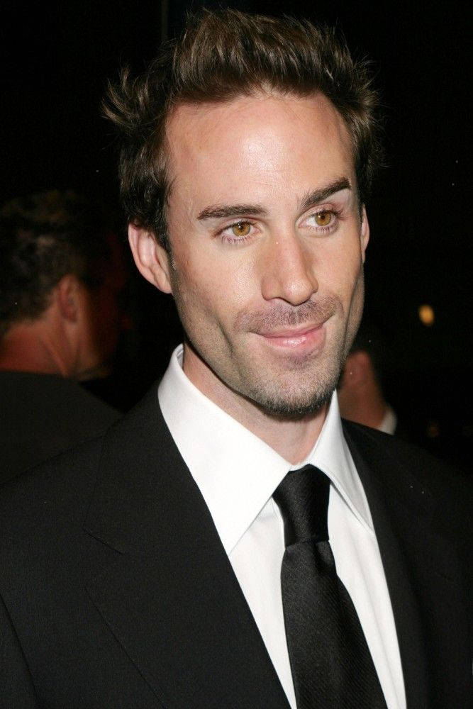 Joseph Fiennes, black suit, tie, SD Phone Wallpaper