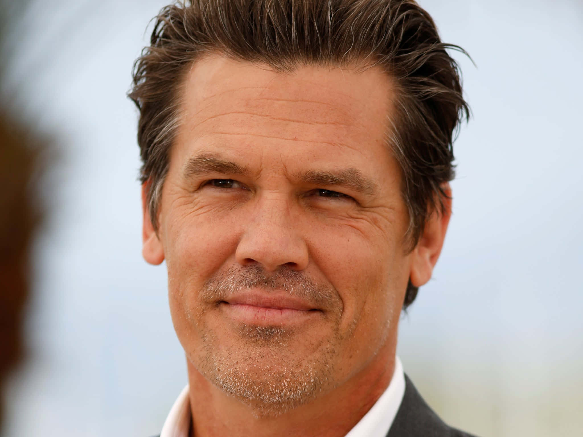 Josh Brolin, graying hair, stubble, Full HD Desktop Wallpaper