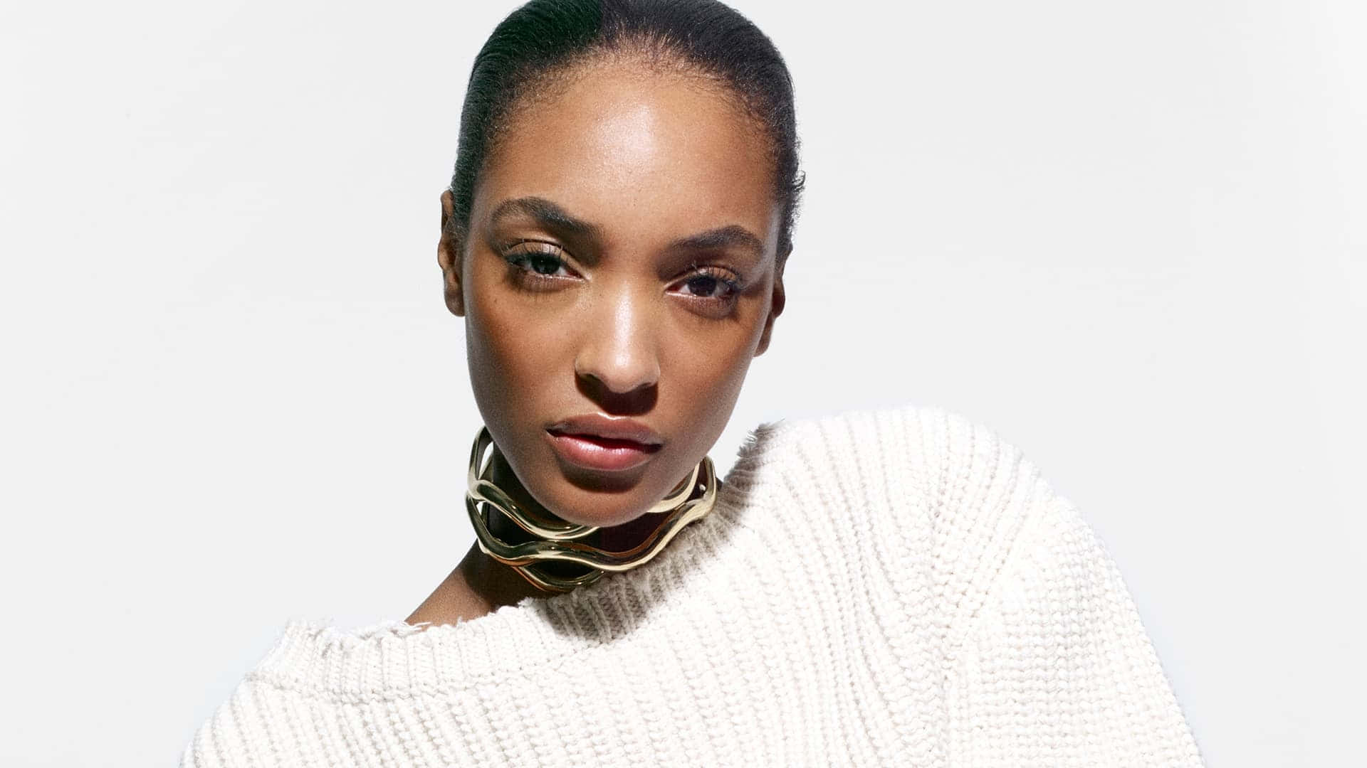 Jourdan Dunn, chunky gold choker, white knit sweater, Full HD Desktop Wallpaper
