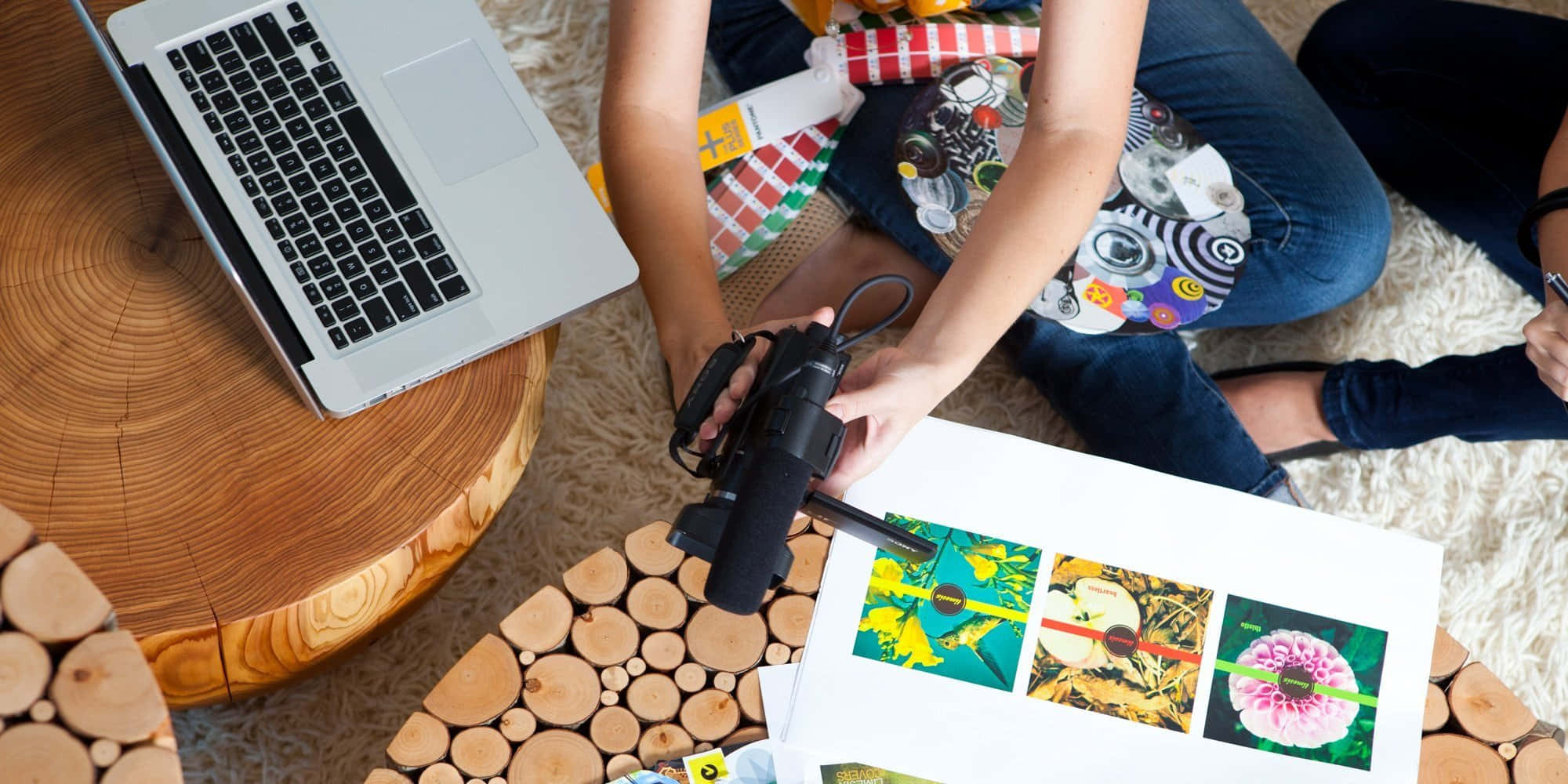 Journalism, fluffy rug, camera, Full HD Desktop Wallpaper