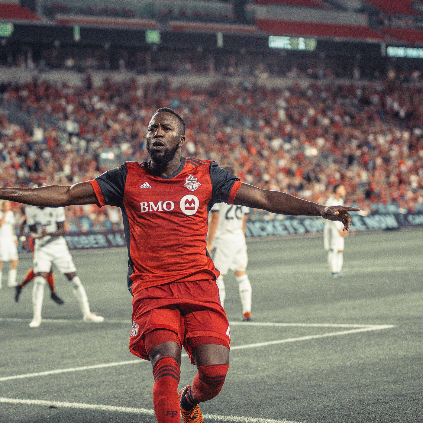 Jozy Altidore, red jersey, stadium field, HD Desktop Wallpaper
