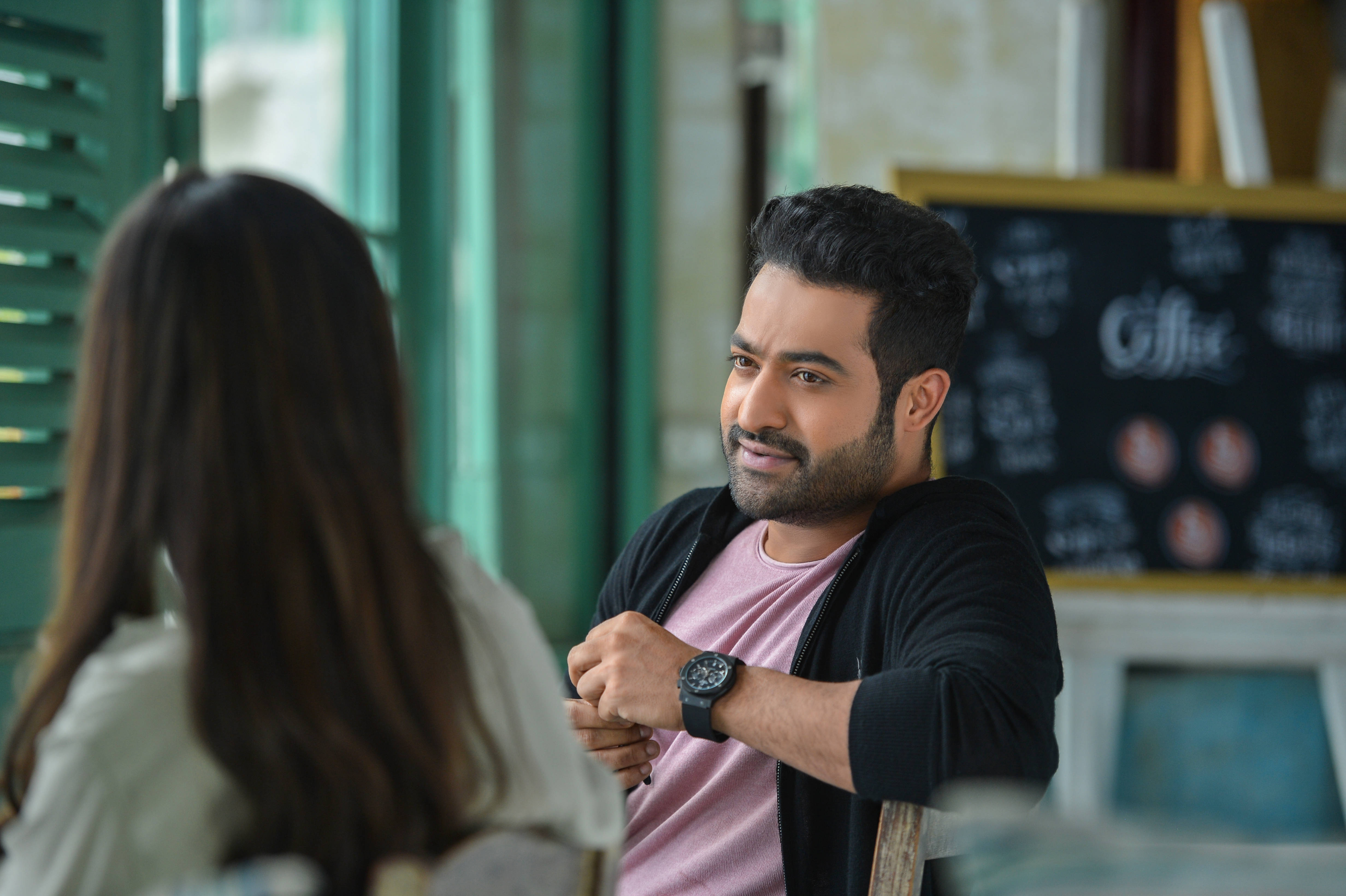 Jr Ntr, pink shirt, black cardigan, 4K Desktop Wallpaper