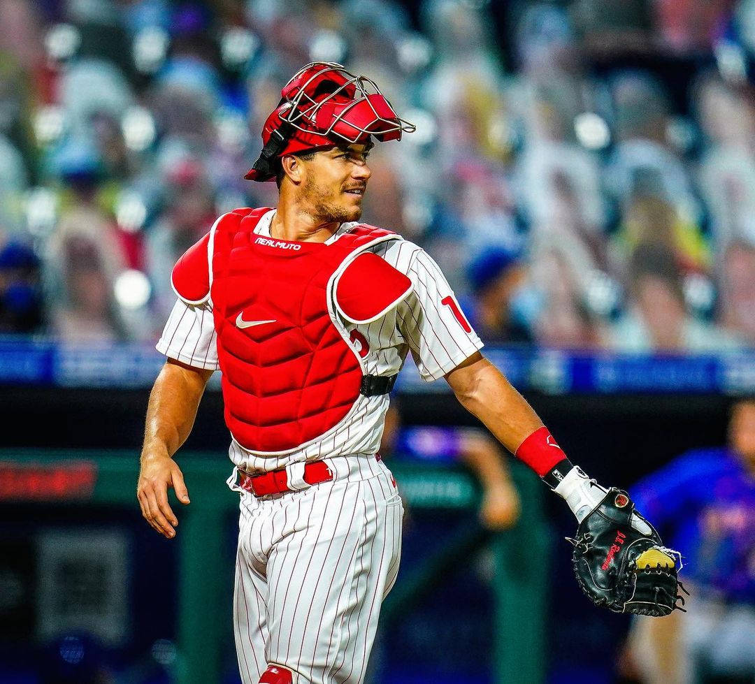 JT Realmuto, full catcher gear, red gear, SD Desktop Wallpaper