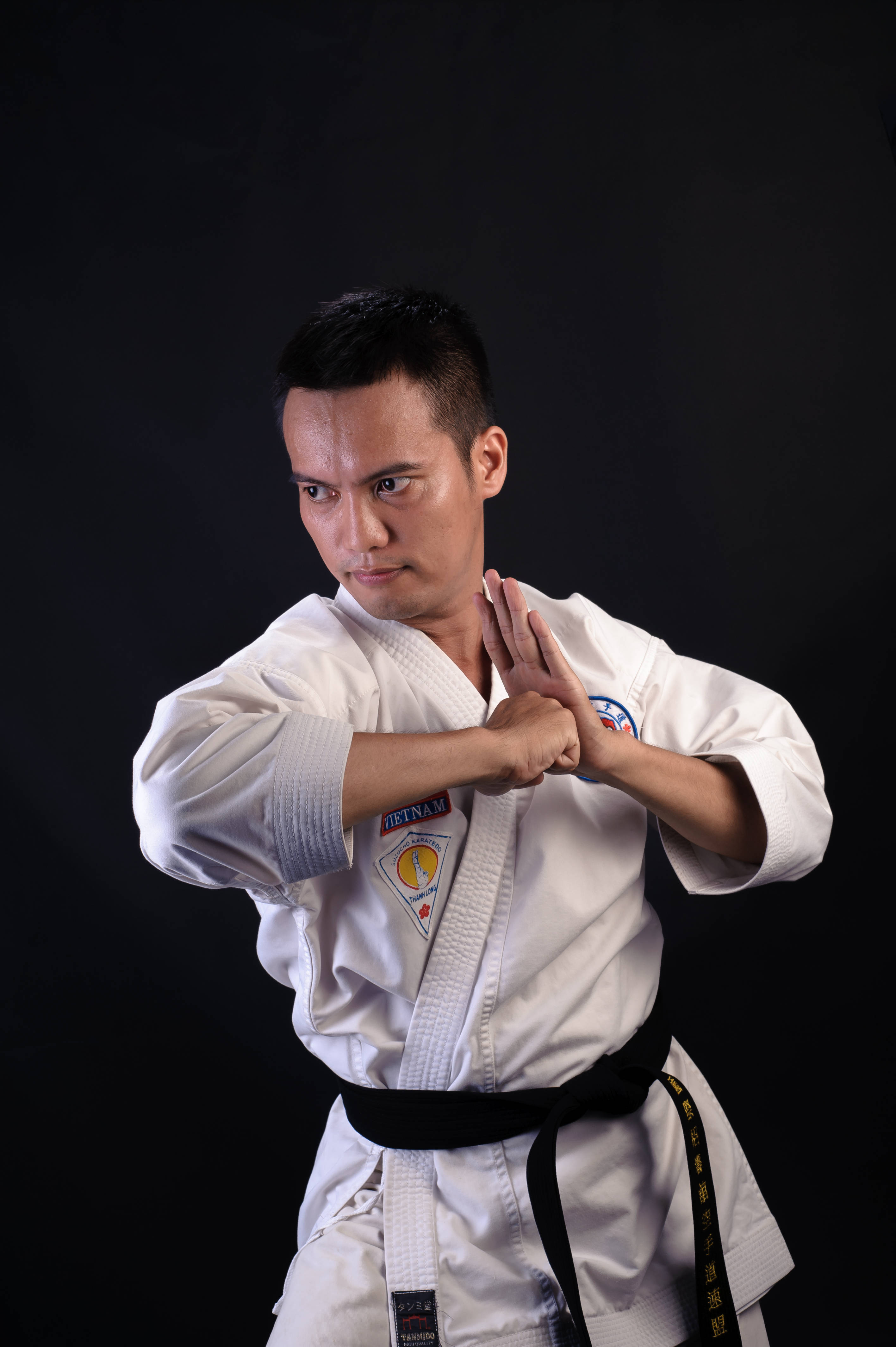 male judo performer, white gi, black belt, 4K Phone Wallpaper