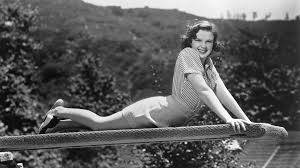 Judy Garland, striped swimsuit, rope bridge, SD Desktop Wallpaper
