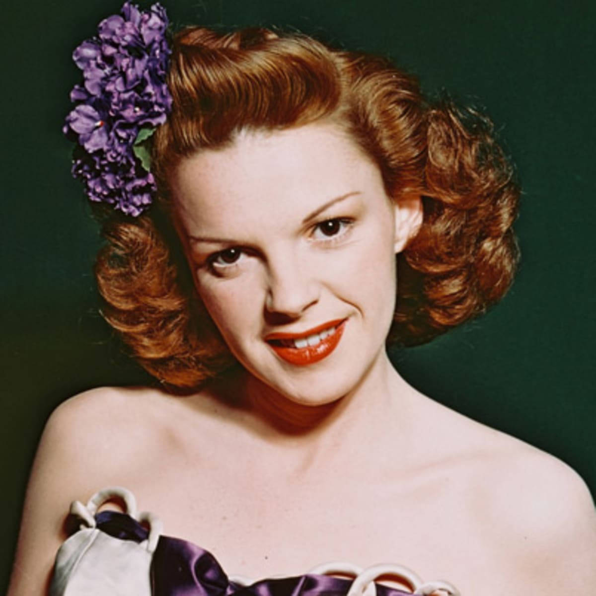 Judy Garland, red curls, purple flower, SD Desktop Wallpaper