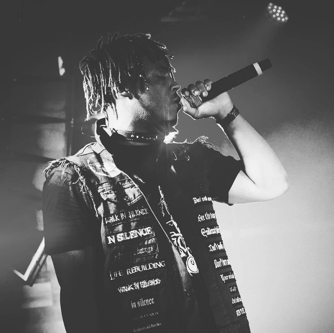 Juice Wrld, dreadlocks, mic, SD Desktop Wallpaper
