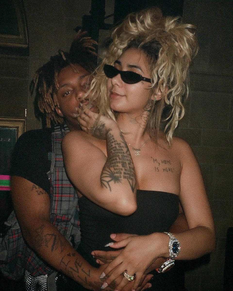 Juice WRLD, Ally, back hug, SD Phone Wallpaper