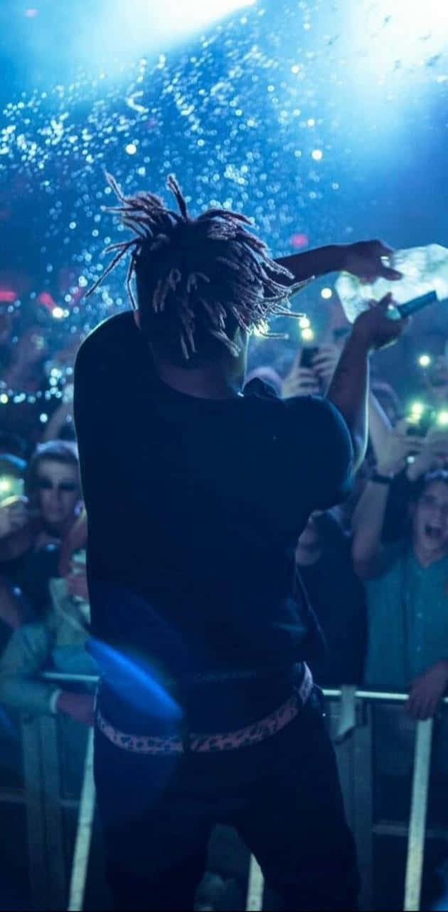 Juice Wrld Concert, dreadlocks, blue stage lights, HD Phone Wallpaper