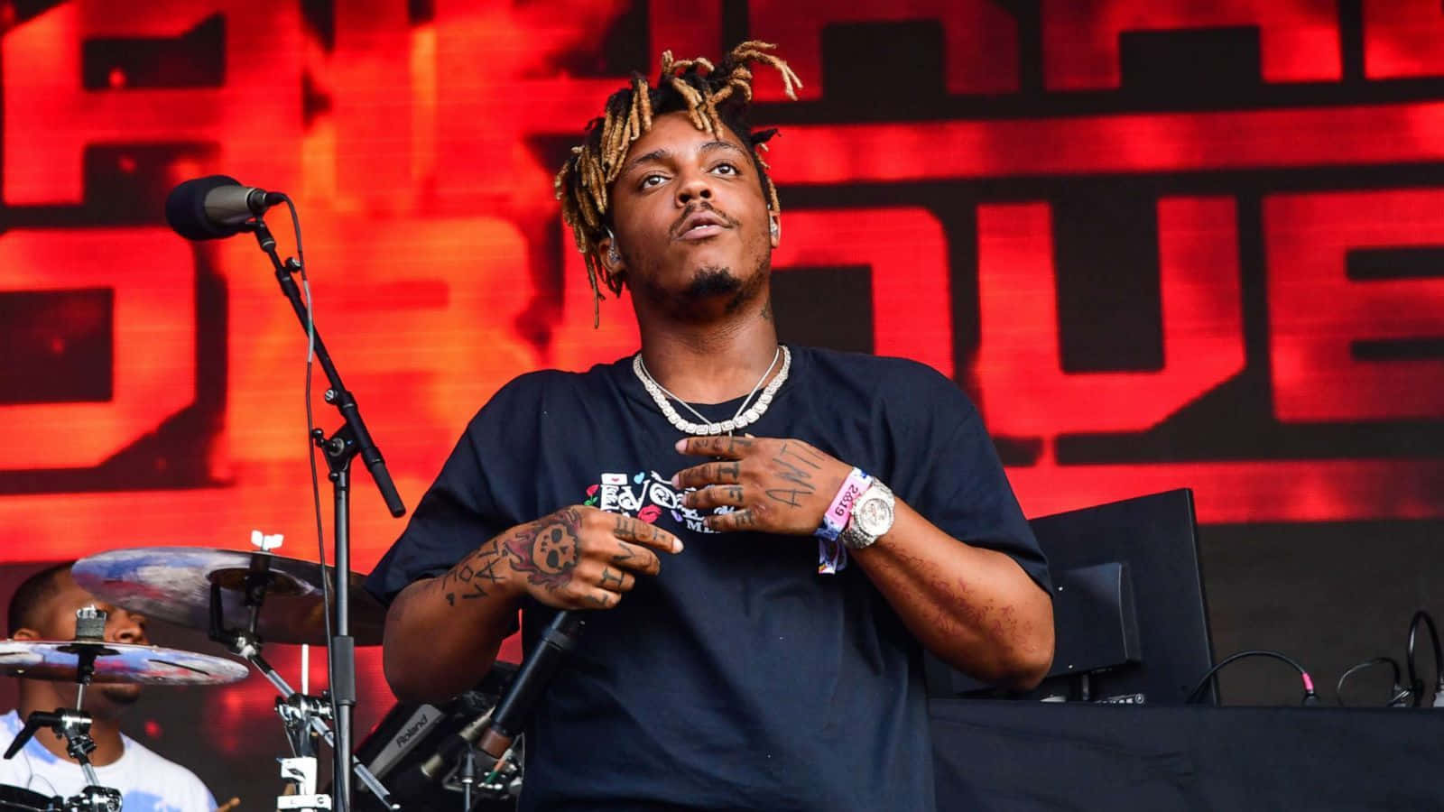 Juice Wrld, red LED lights, drum kit, HD Desktop Wallpaper