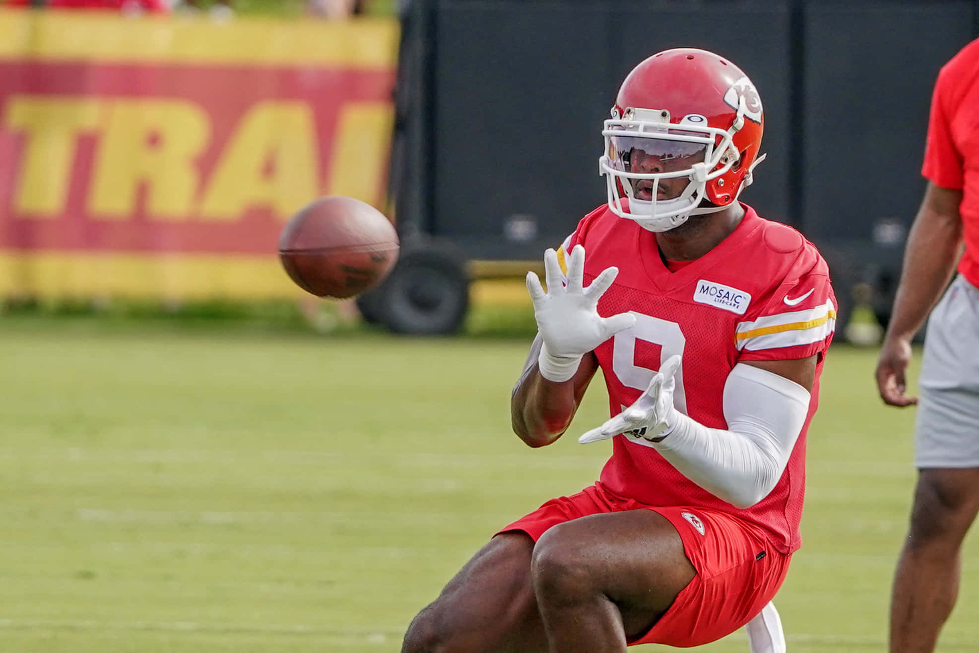 Juju Smith Schuster, 1973 x 1316, red uniform, Full HD Desktop Wallpaper