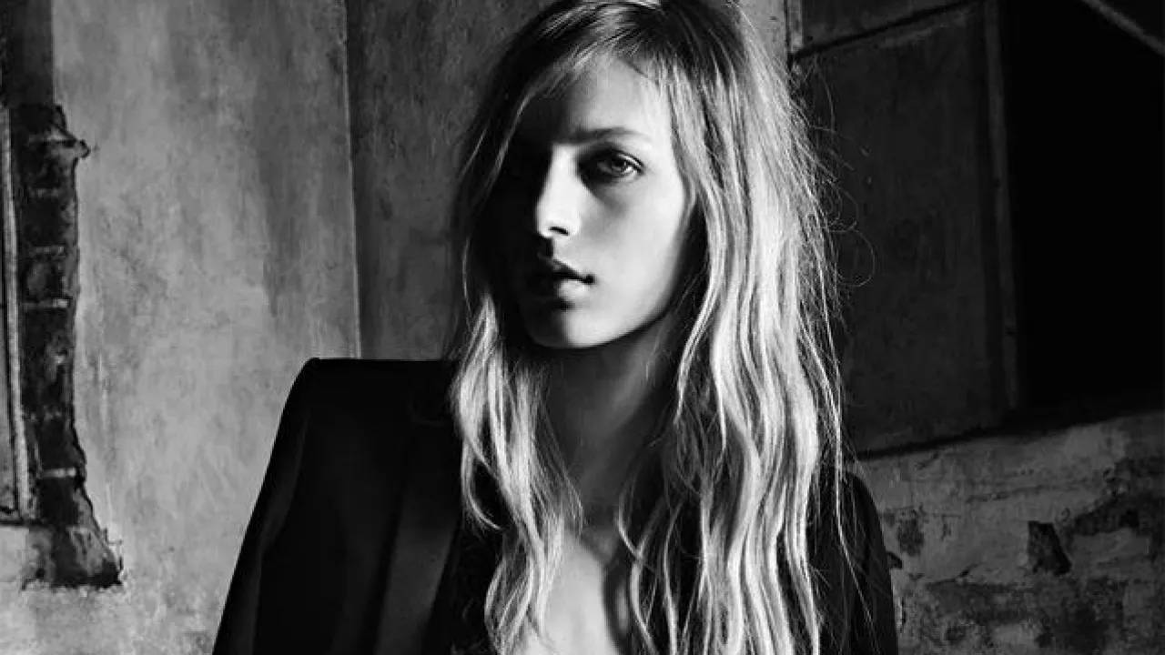 Julia Nobis, black and white portrait, long hair, HD Desktop Wallpaper