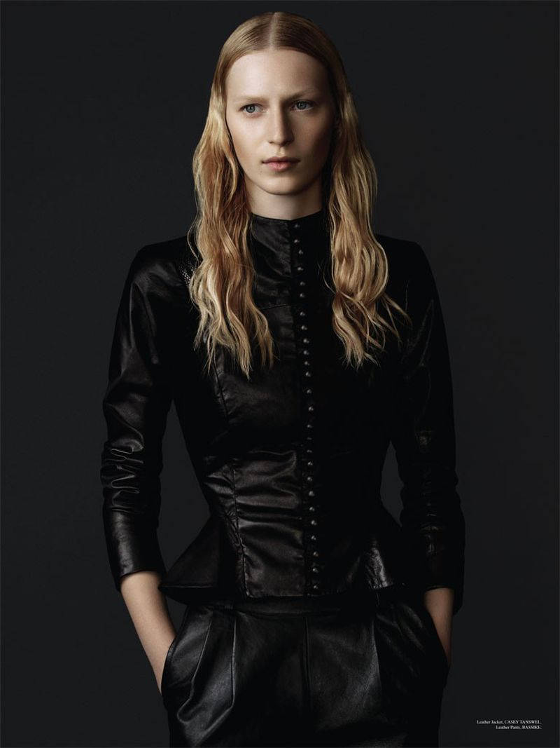 Julia Nobis, long blonde hair, sleek black leather outfit, SD Phone Wallpaper