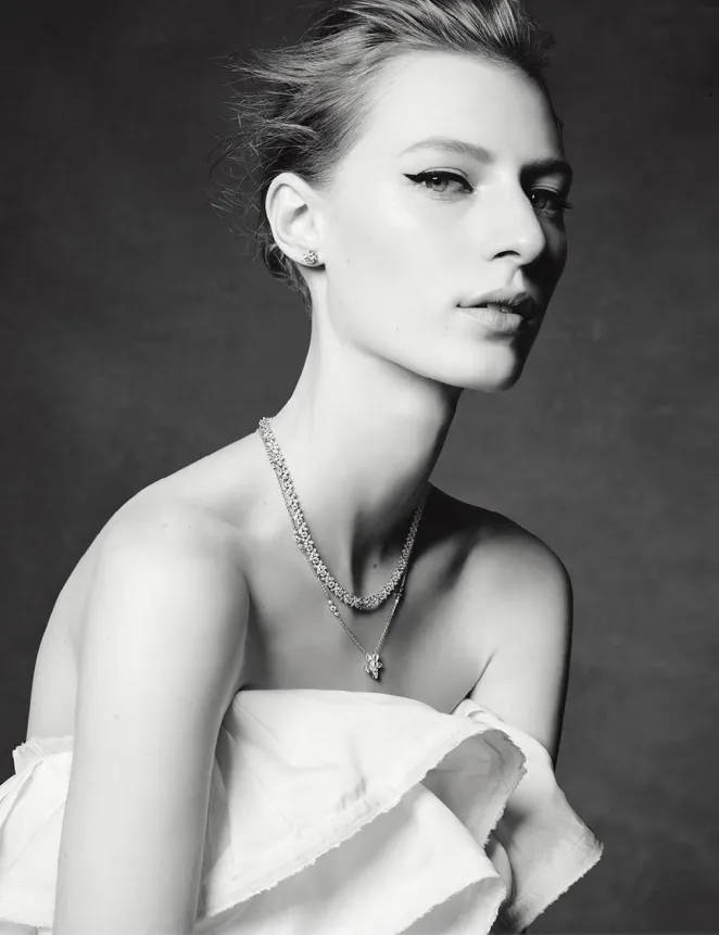 Julia Nobis, white aesthetic, black and white portrait, SD Phone Wallpaper
