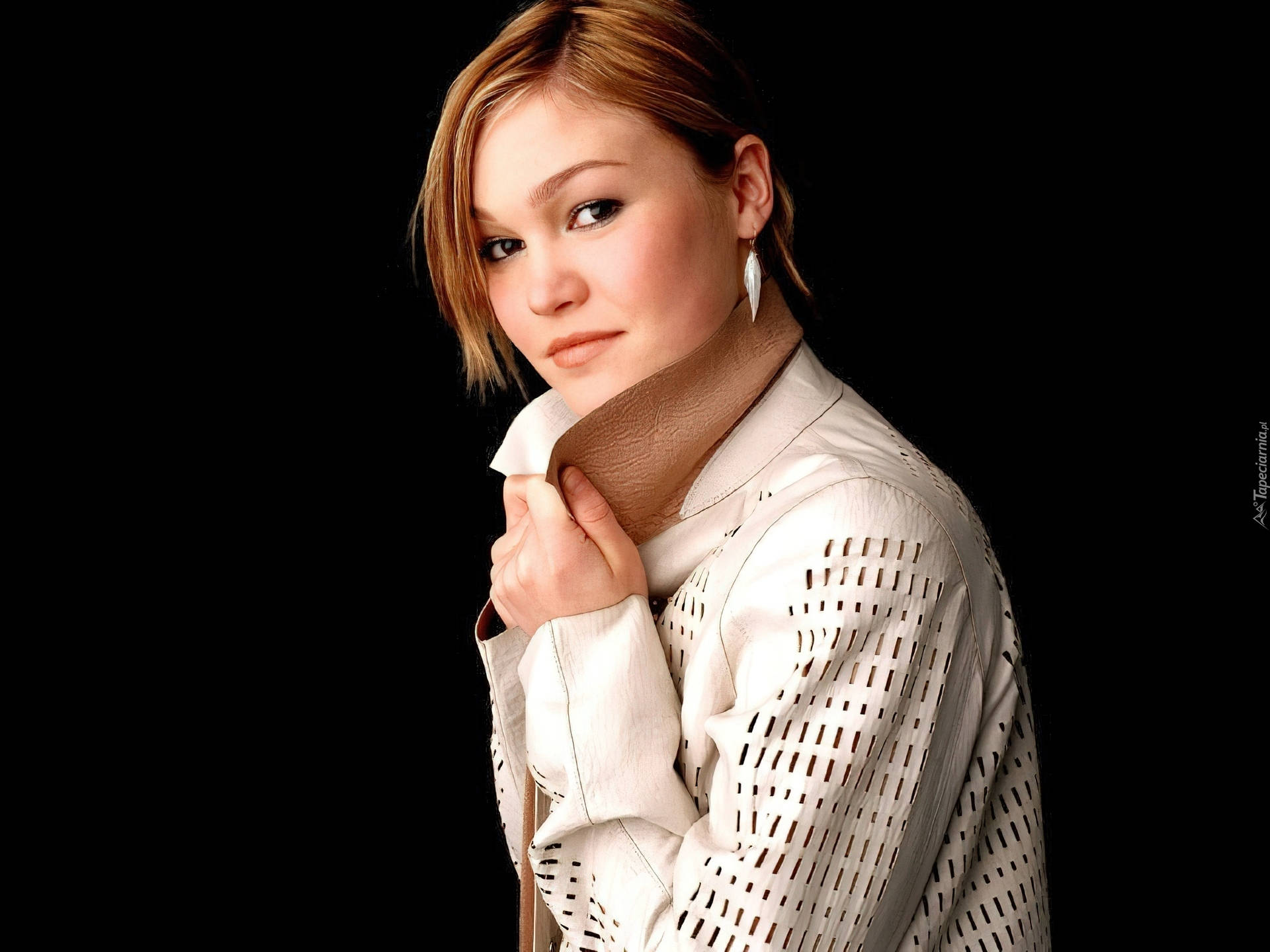 Julia Stiles, American model actress, short blonde hair, Full HD Desktop Wallpaper