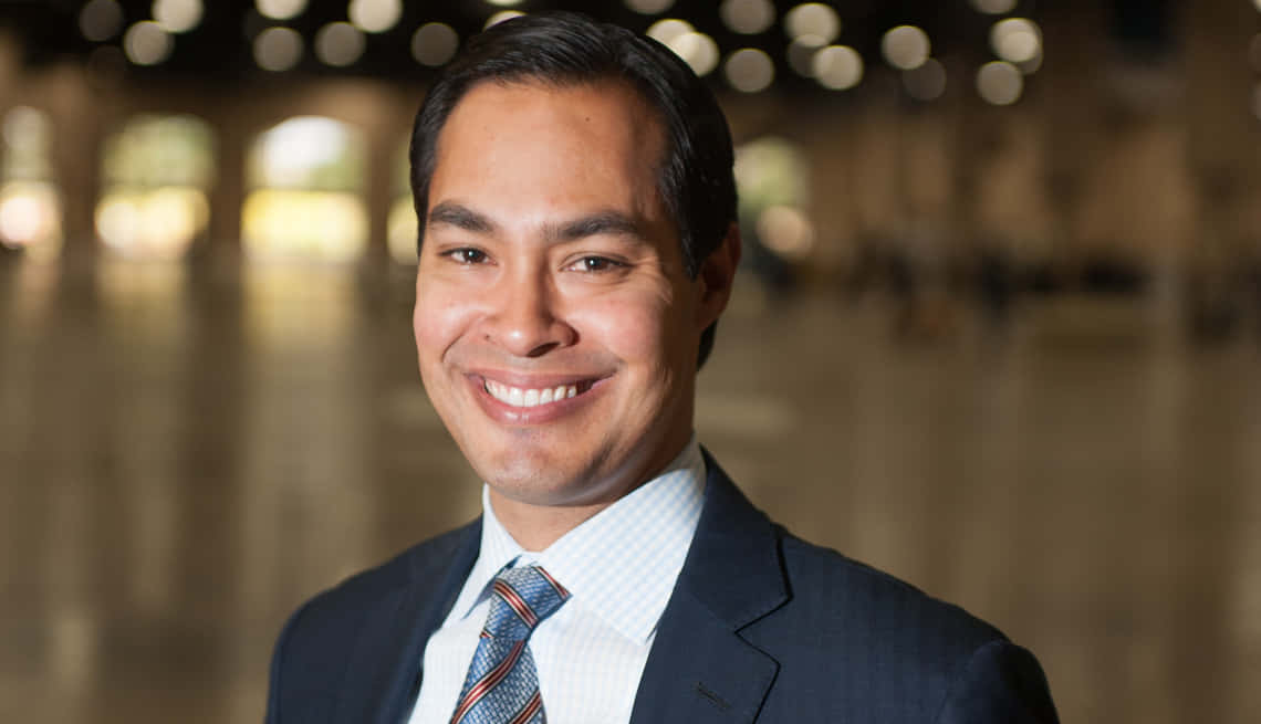 Julian Castro, dark suit, patterned tie, SD Desktop Wallpaper