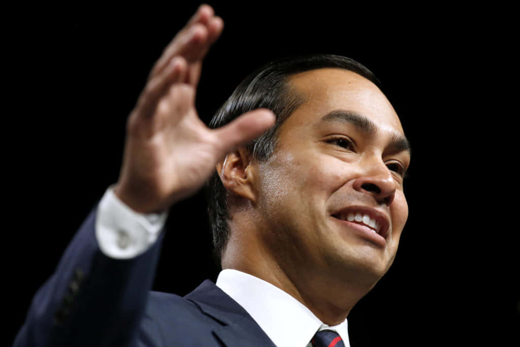 Julian Castro, suit, dark background, SD Desktop Wallpaper