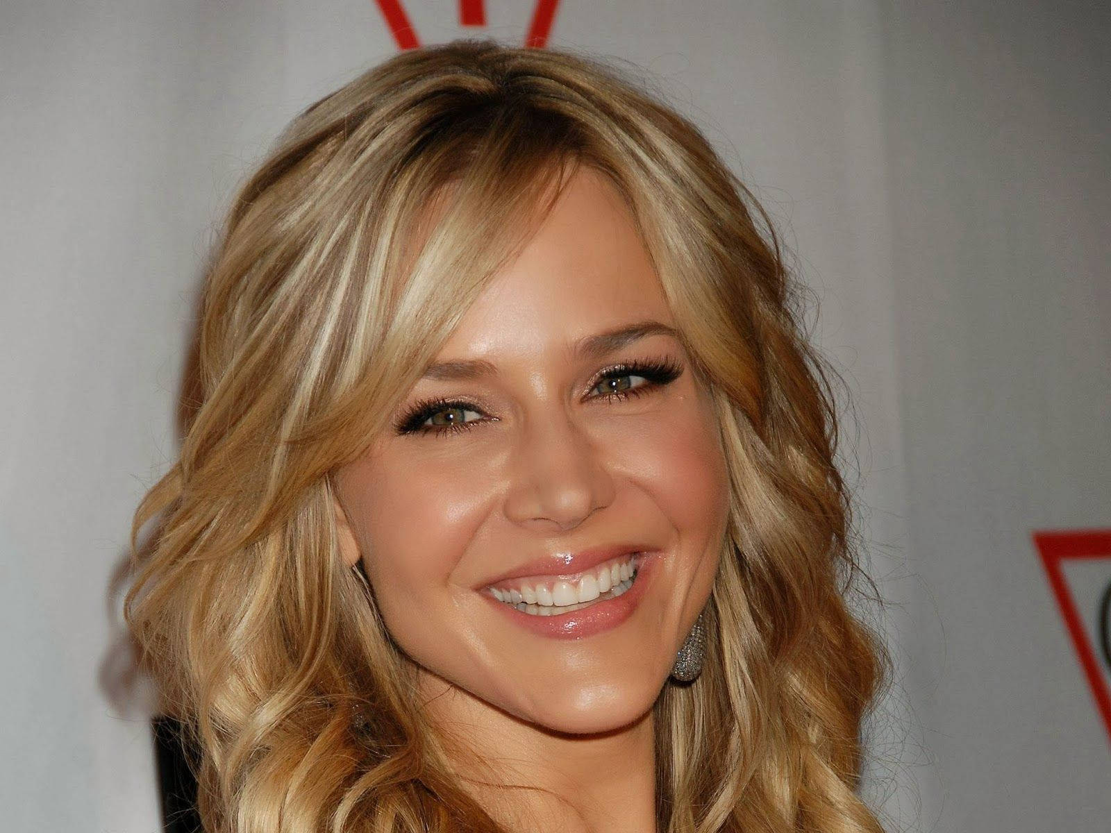 Julie Benz, blonde woman, wavy hair, HD Desktop Wallpaper