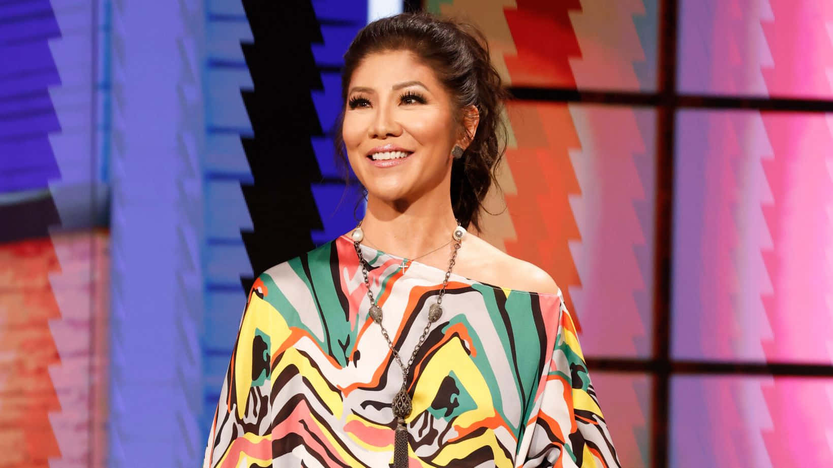 Julie Chen, colorful abstract patterned top, vibrant geometrically patterned backdrop, HD Desktop Wallpaper