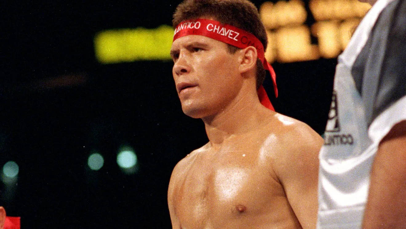 Julio Cesar Chavez, red headband, sweaty boxer, HD Desktop Wallpaper
