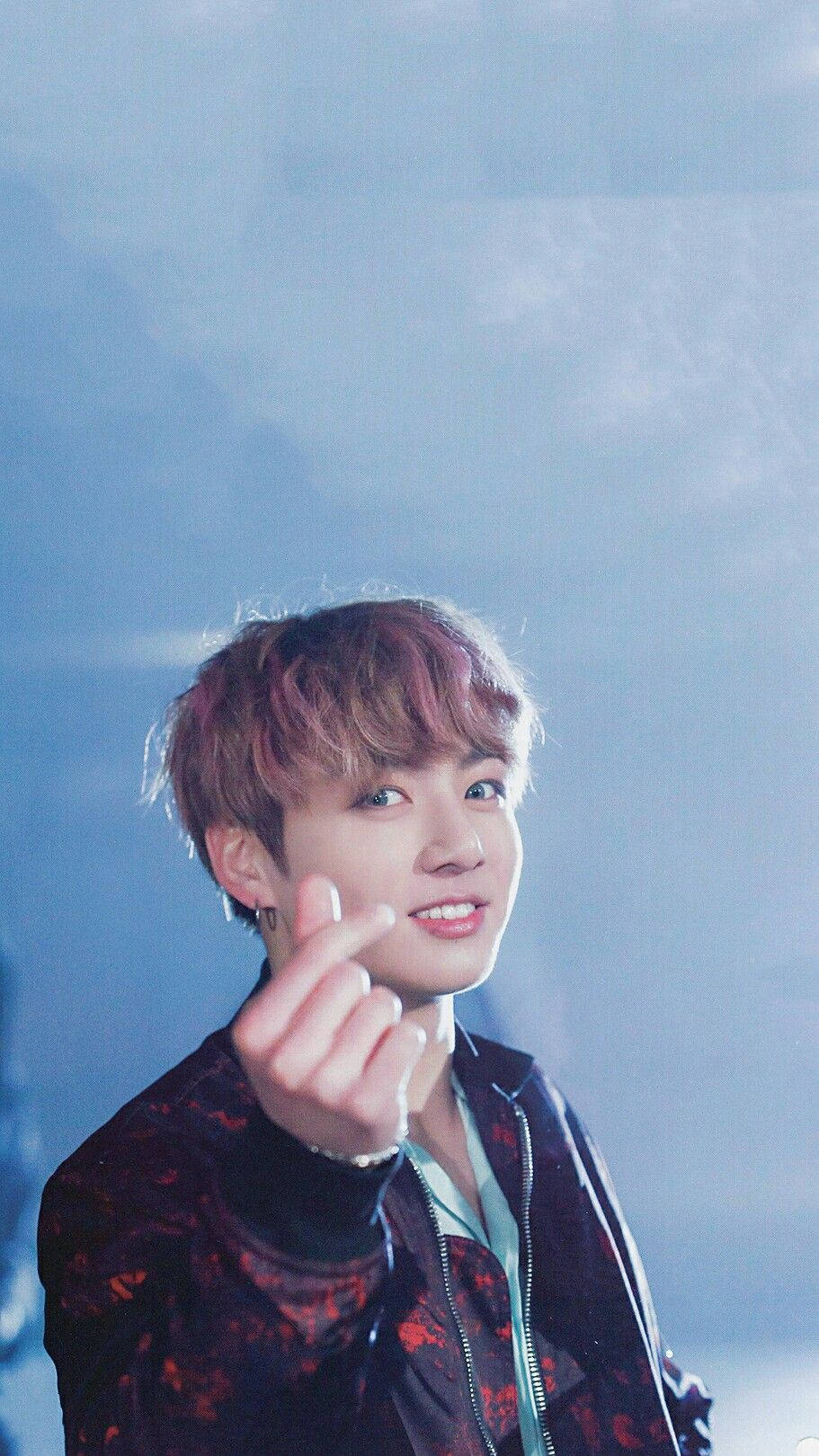 Jungkook, finger heart, reddish hair, HD Phone Wallpaper