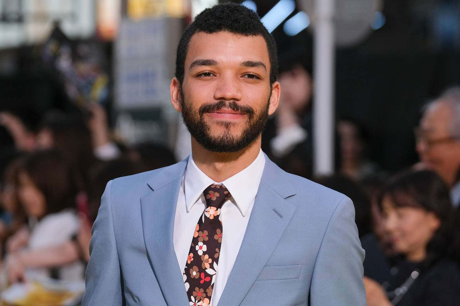 Justice Smith, light blue suit, floral tie, HD Desktop Wallpaper