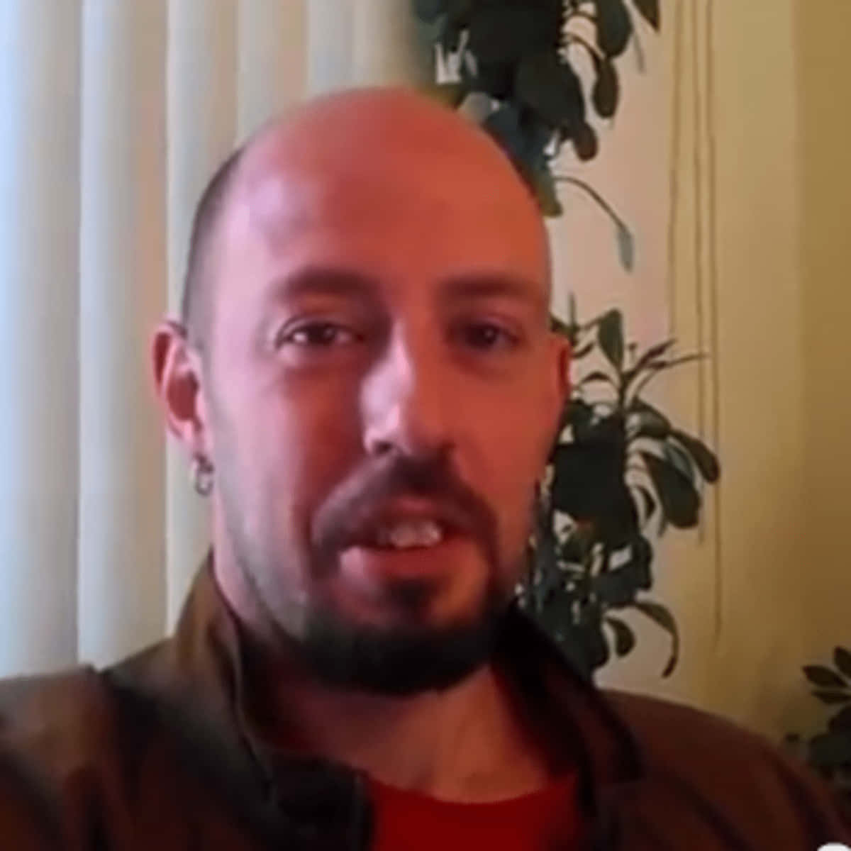 Justin Credible, bald man, goatee, SD Desktop Wallpaper