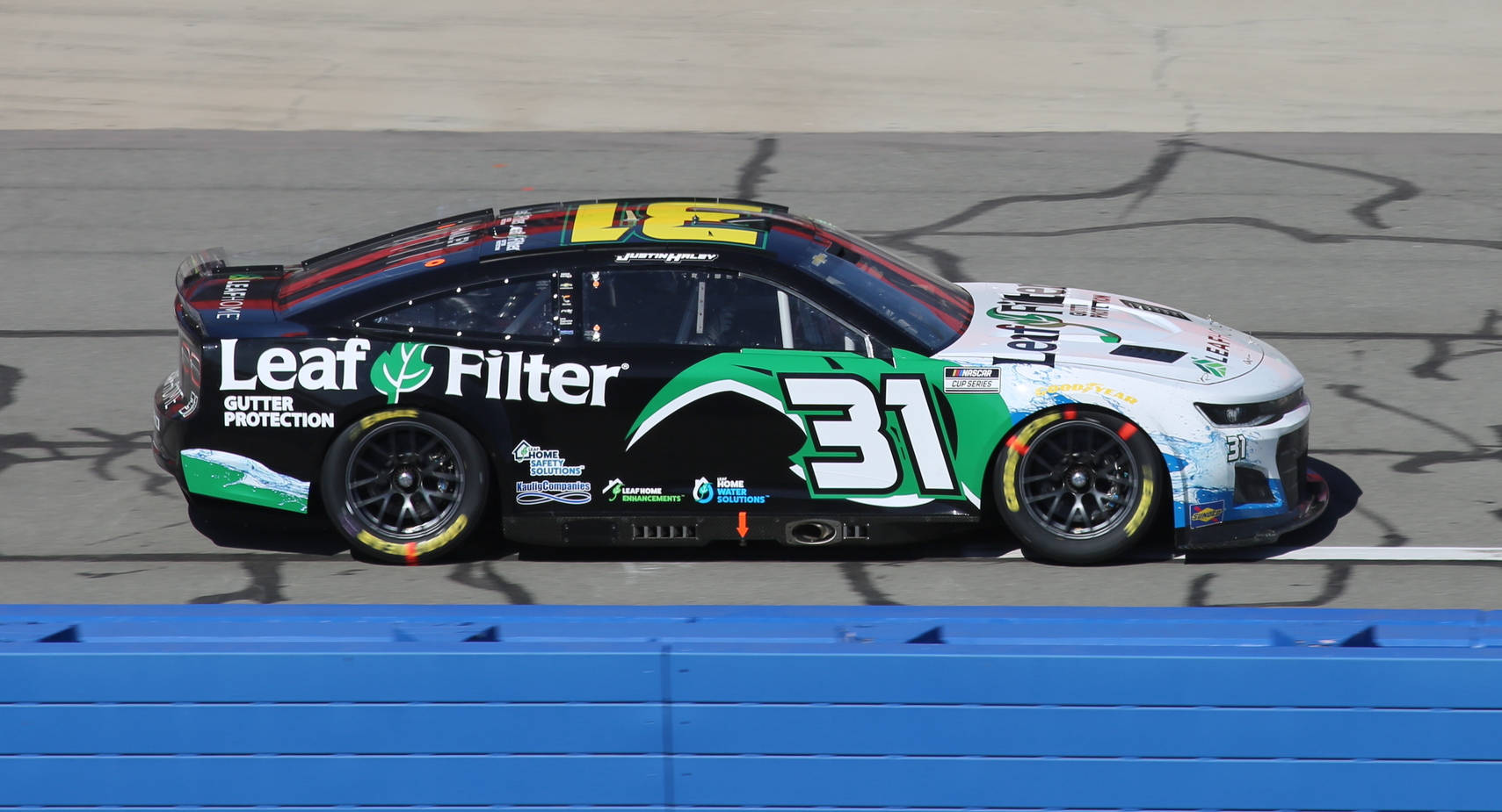 Justin Haley, 31 Leaf Filter NASCAR race car, black green and white, HD Desktop Wallpaper