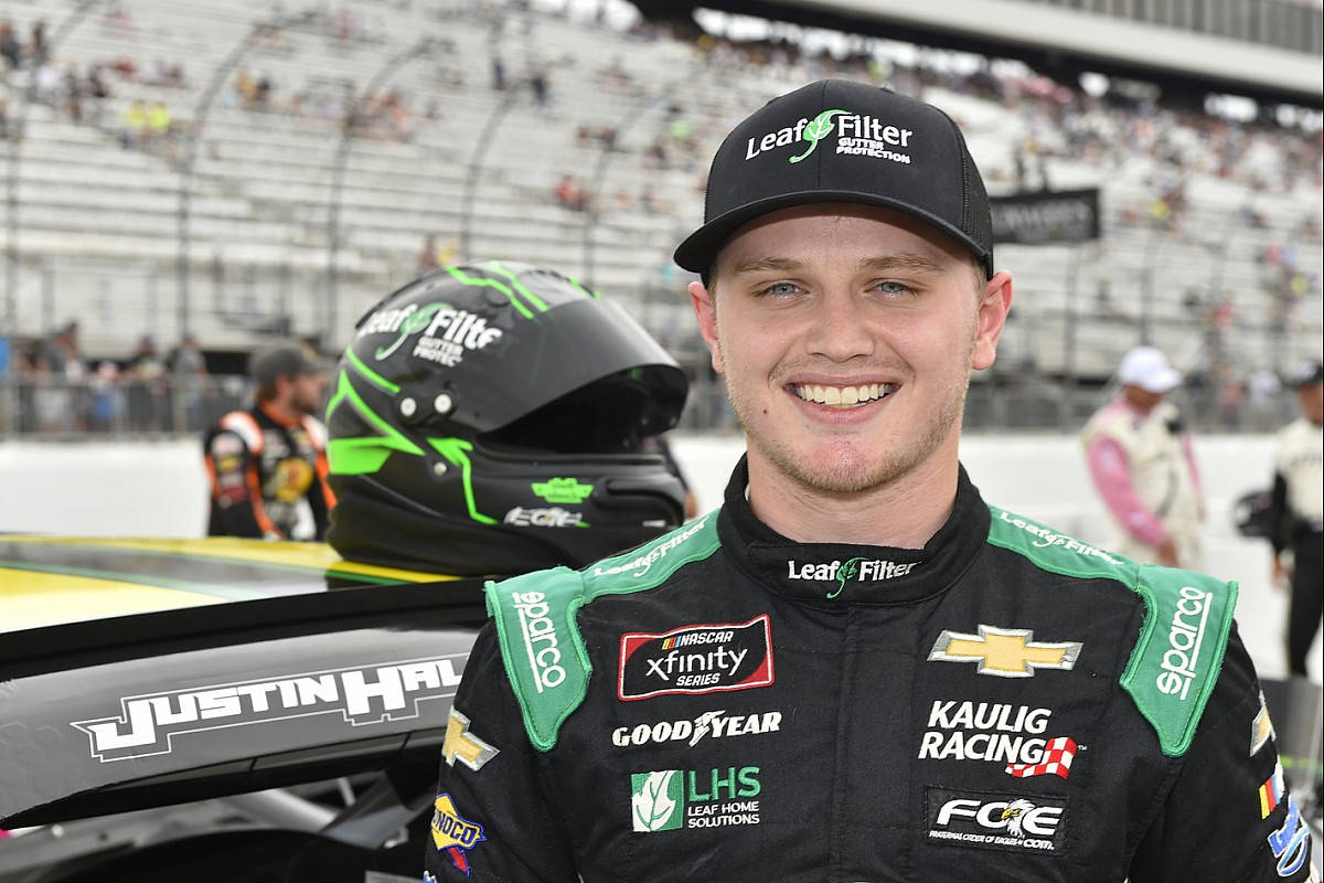 Justin Haley, black and green racing suit, race car, SD Desktop Wallpaper
