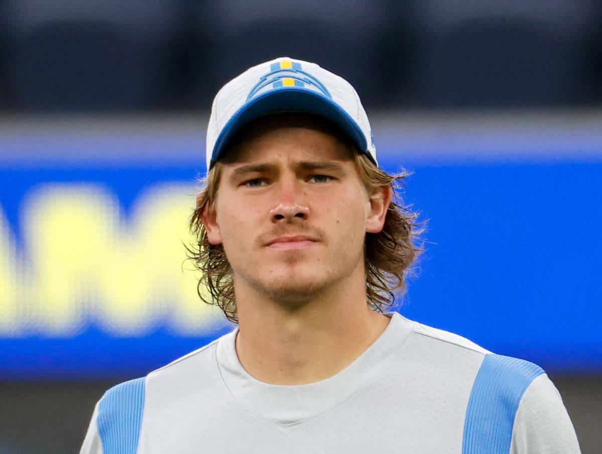 Justin Herbert, blue and white cap, athletic shirt, SD Desktop Wallpaper