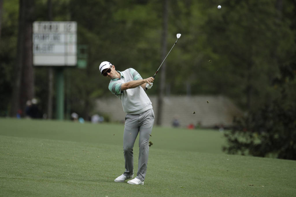 Justin Rose, golf club, lush green fairway, SD Desktop Wallpaper