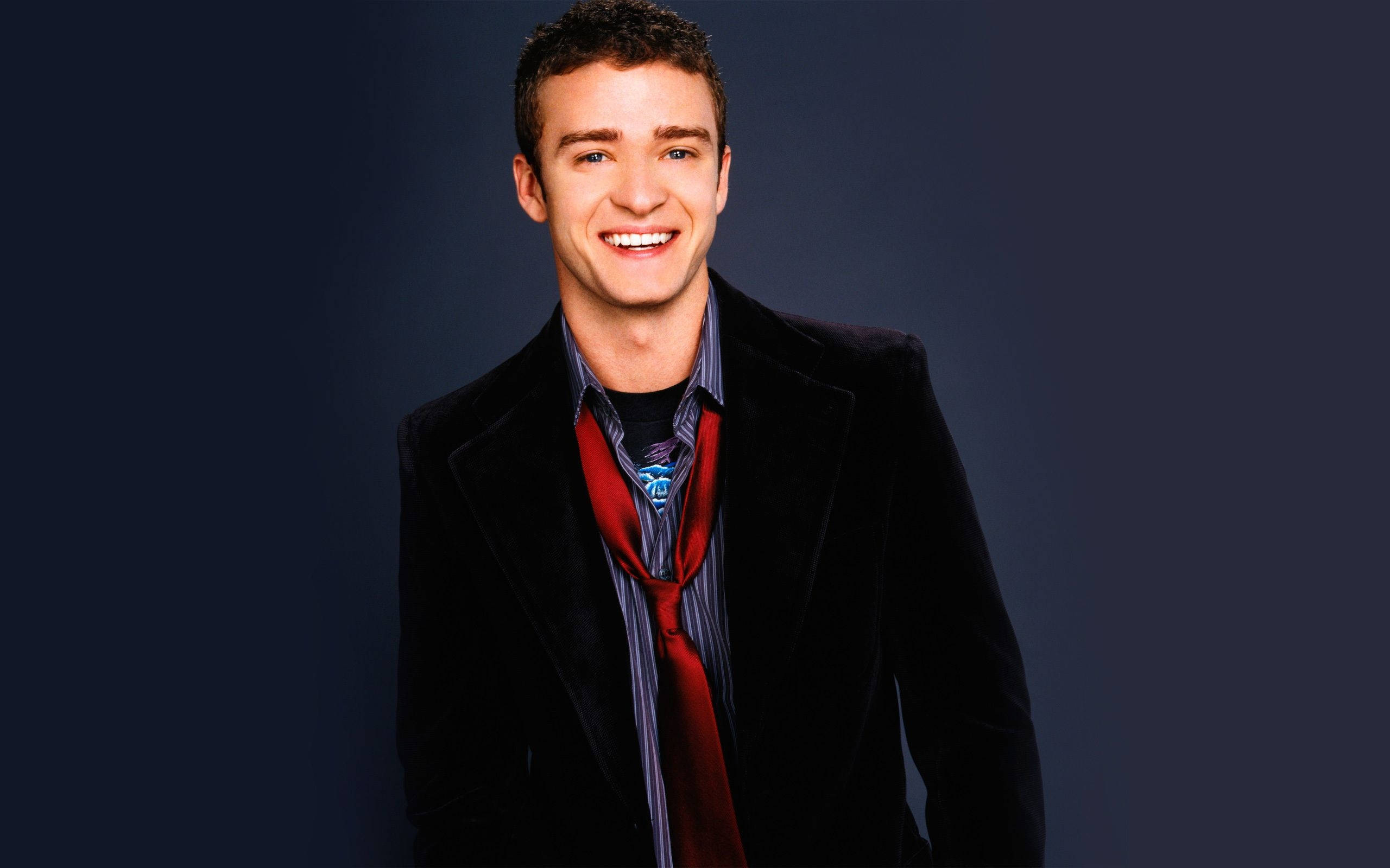 Justin Timberlake, black velvet jacket, red tie, 2K Desktop Wallpaper