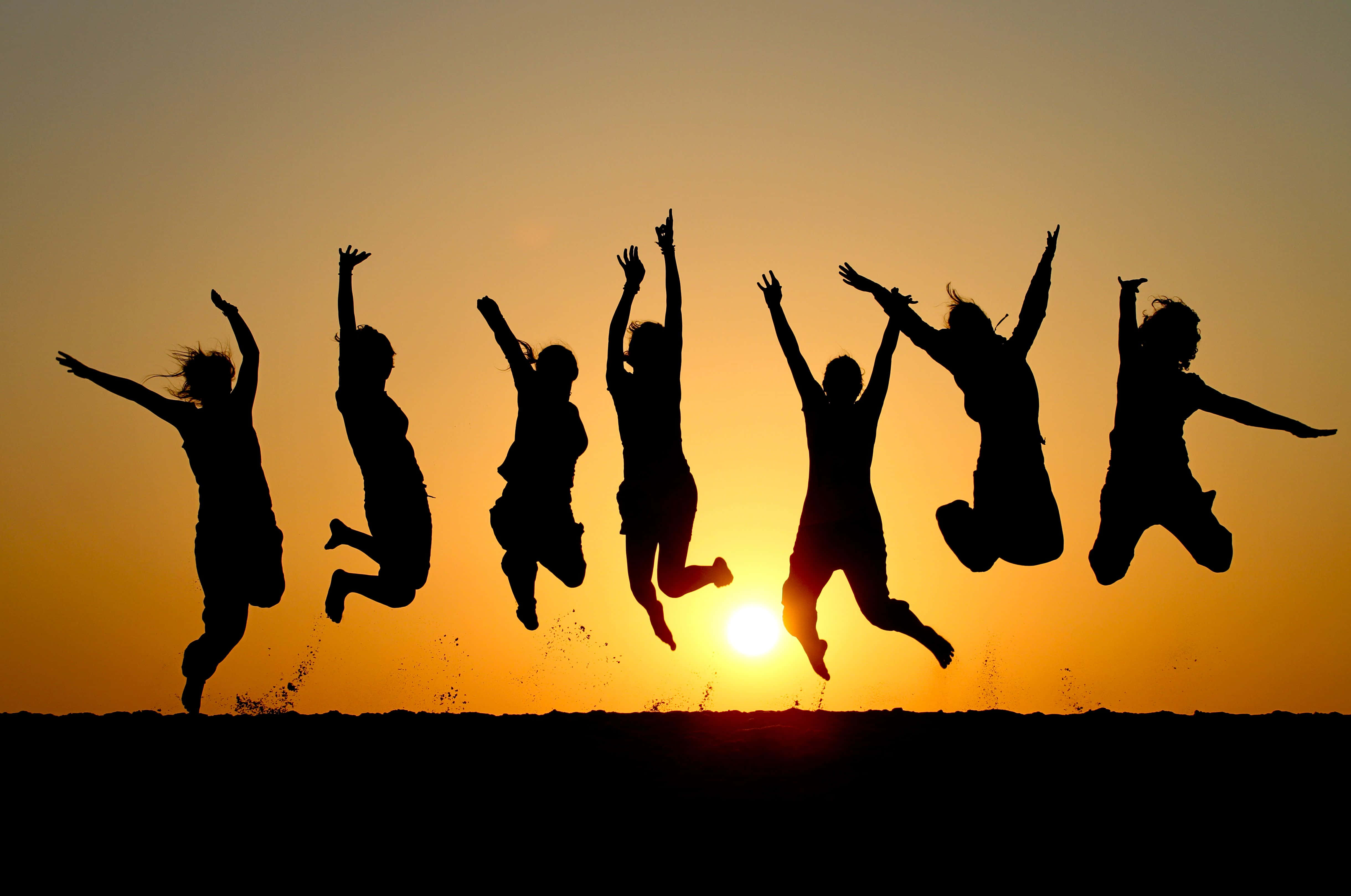Juvenile, silhouette, jump shot, 4K Desktop Wallpaper