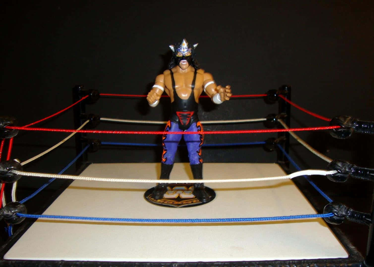 Juventud Guerrera, black and purple costume, silver mask, HD Desktop Wallpaper