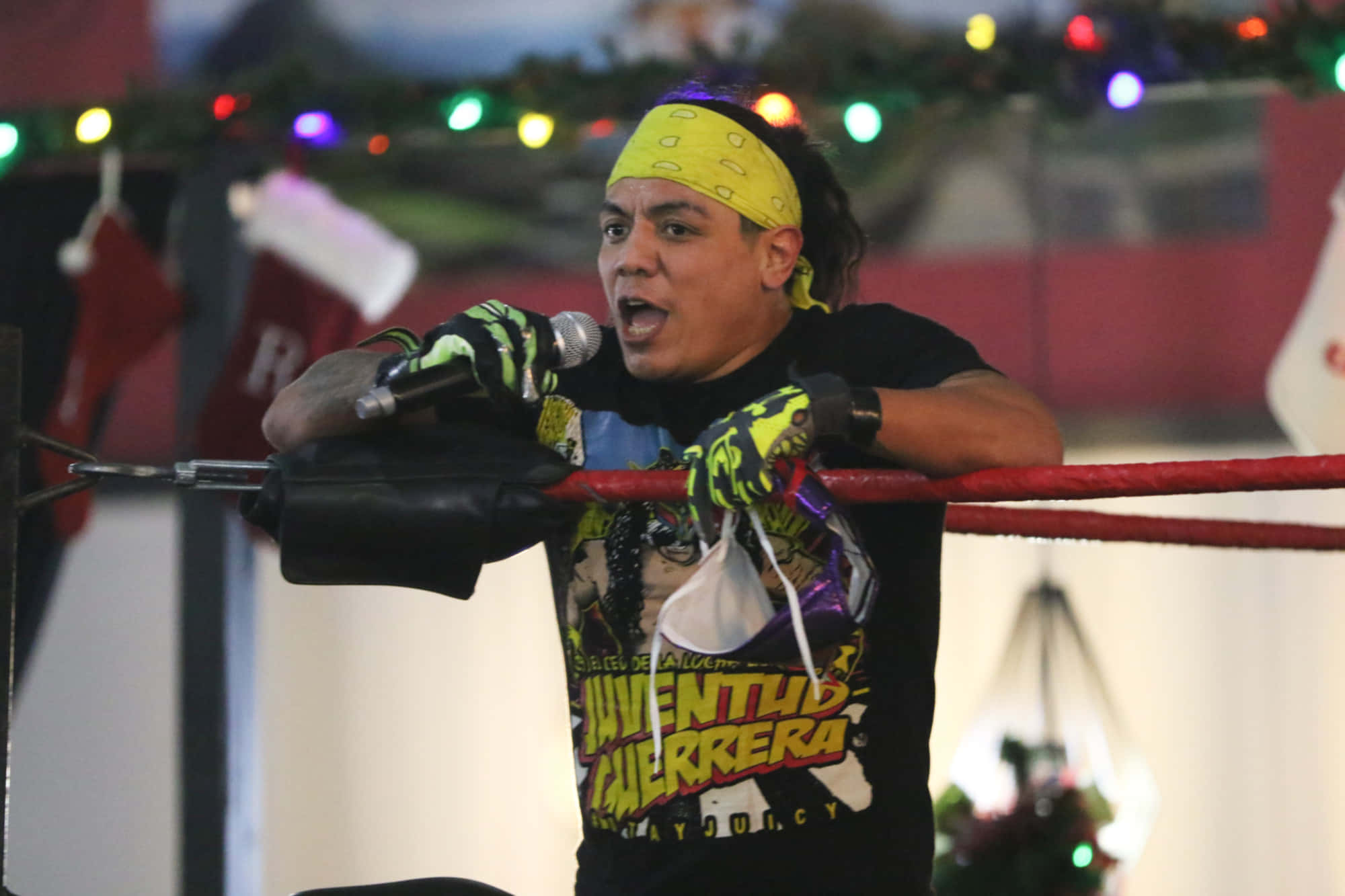 Juventud Guerrera, yellow bandana, black shirt, Full HD Desktop Wallpaper