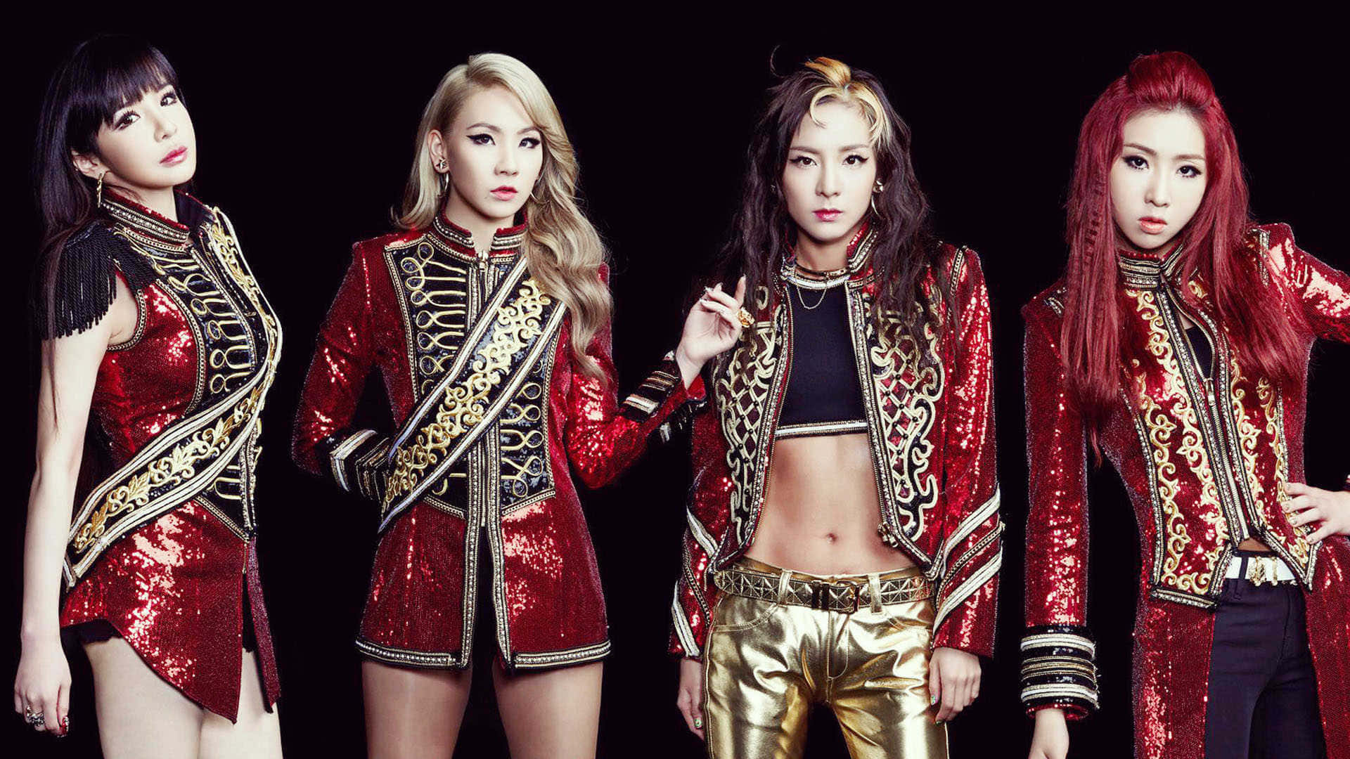 Cute Kpop, red and gold sequined outfits, black background, Full HD Desktop Wallpaper