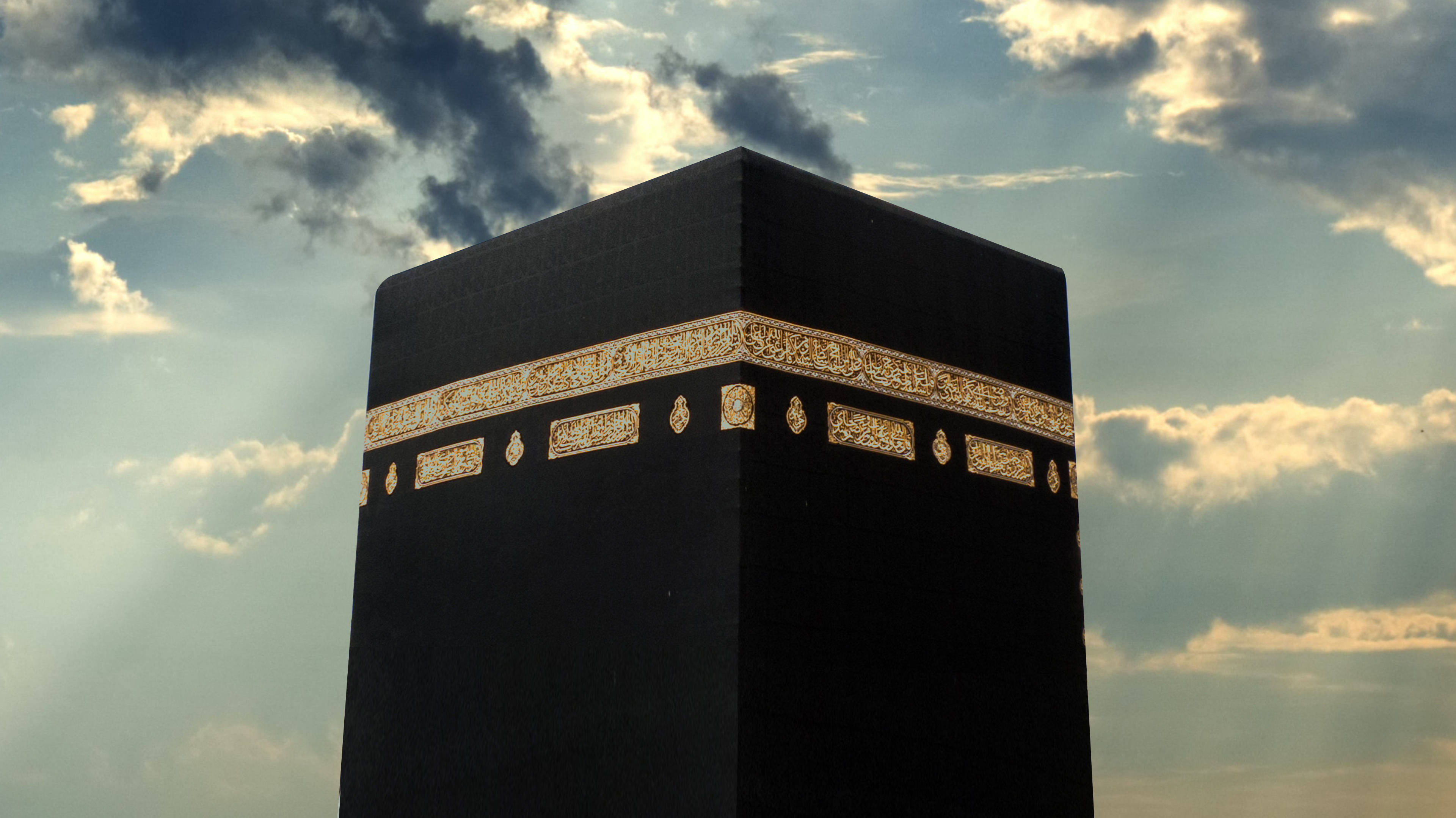 Kaaba, dark clouds, golden clouds, 4K Desktop Wallpaper