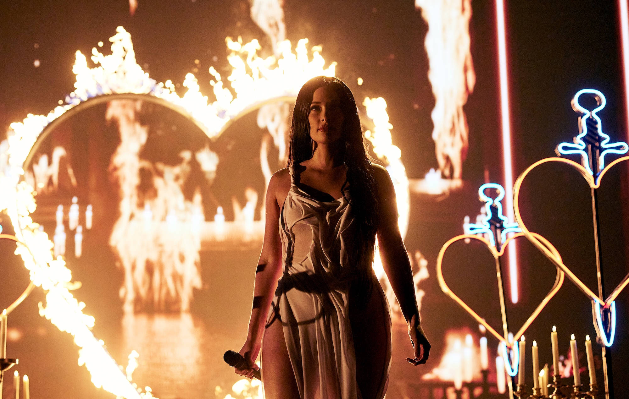 Kacey Musgraves, 2021 VMA, white dress, Full HD Desktop Wallpaper