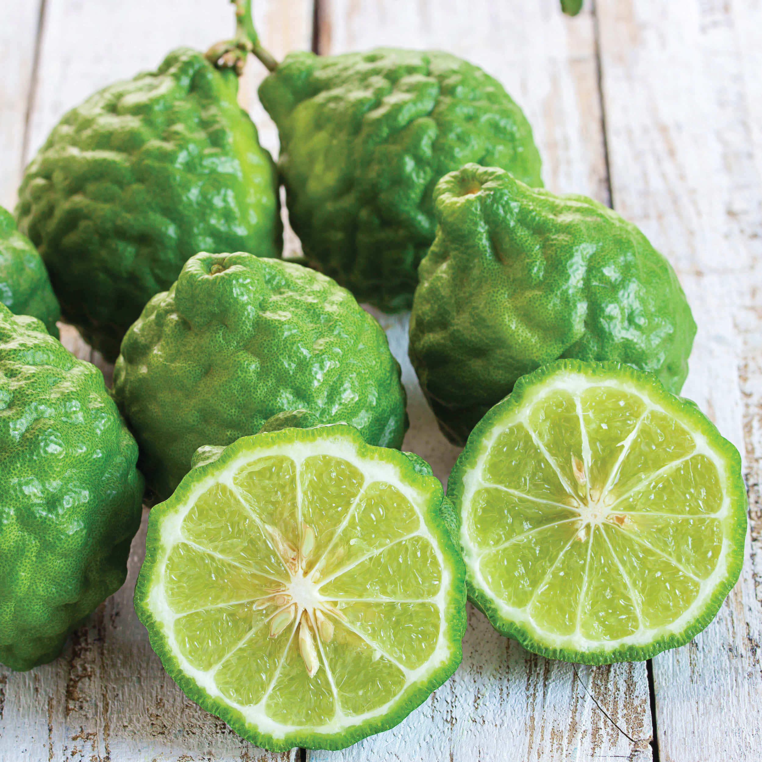 Sliced Kaffir Lime, tropical fruits, bumpy skin, Full HD Desktop Wallpaper