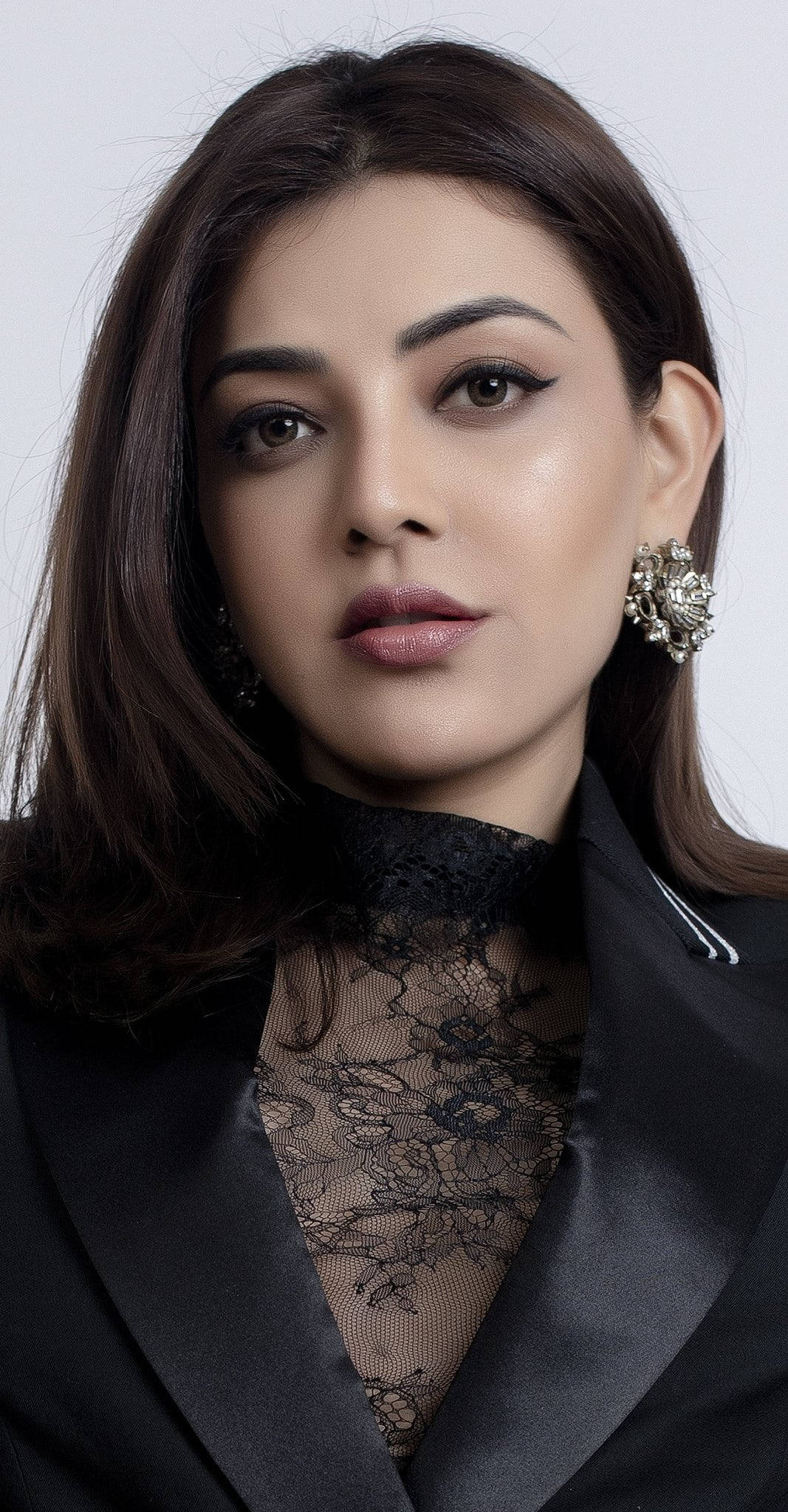 Kajal Agarwal, black lace top, sleek blazer, Full HD Phone Wallpaper