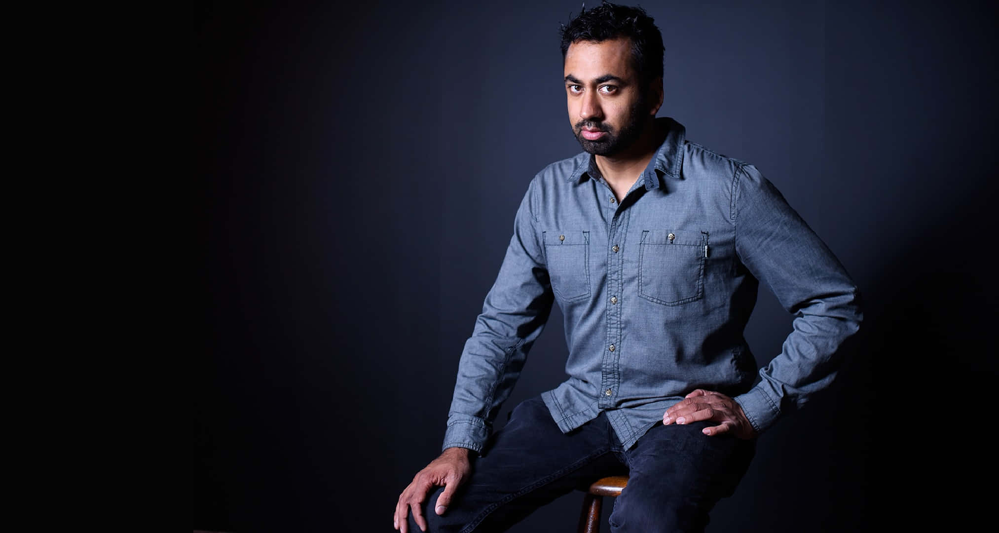 Kal Penn, denim shirt, jeans, Full HD Desktop Wallpaper