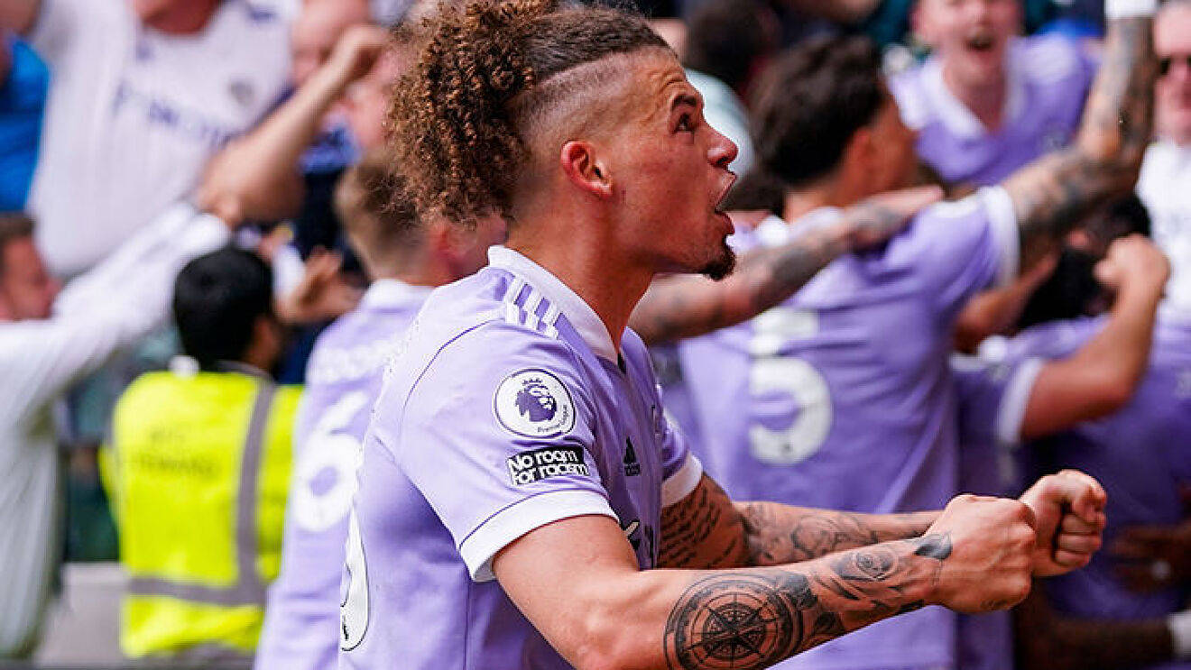 Kalvin Phillips, purple jersey, stadium, HD Desktop Wallpaper