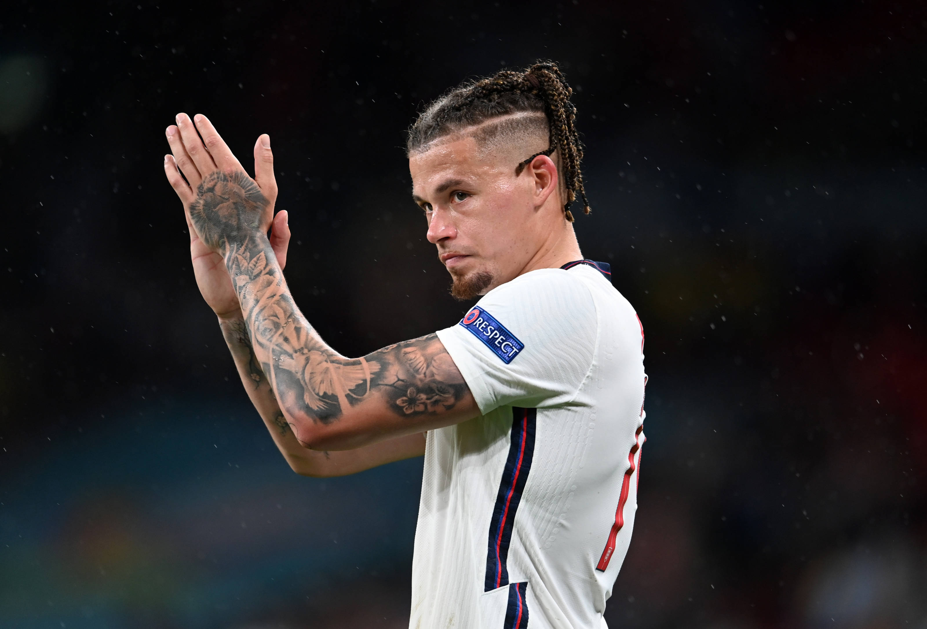 Kalvin Phillips, tattooed arms, stadium, 2K Desktop Wallpaper