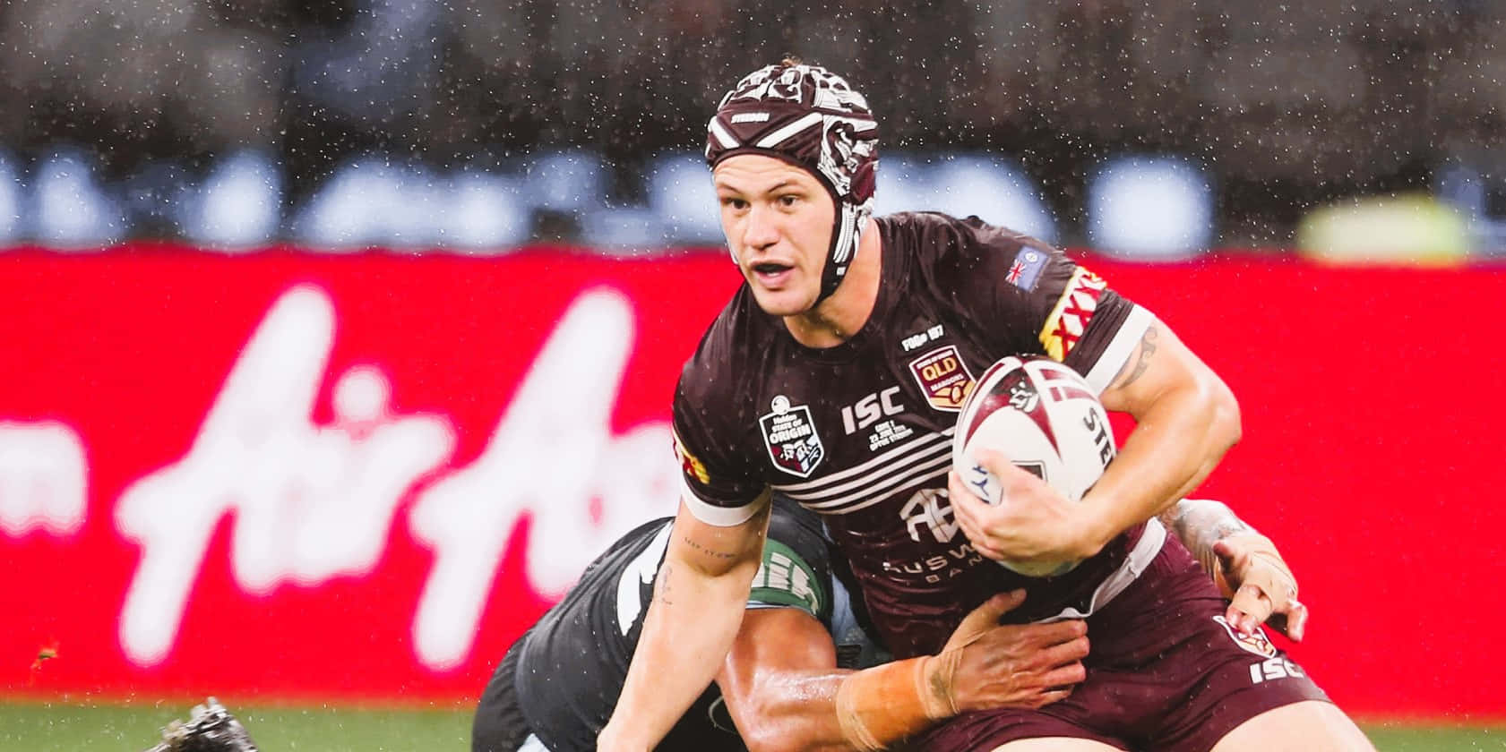 Kalyn Ponga, maroon gear, stadium lights, HD Desktop Wallpaper