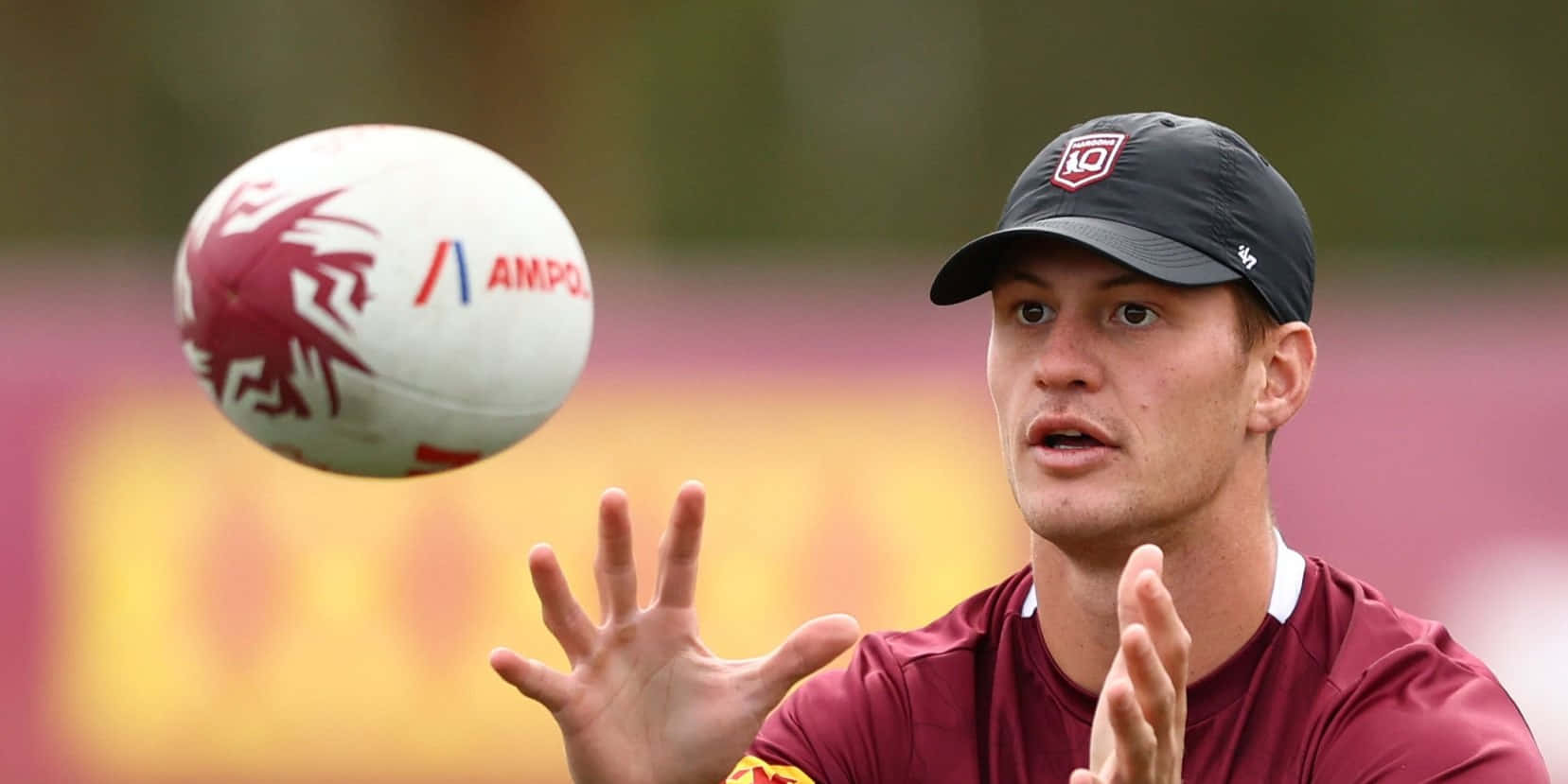 Kalyn Ponga, maroon jersey, black cap, HD Desktop Wallpaper