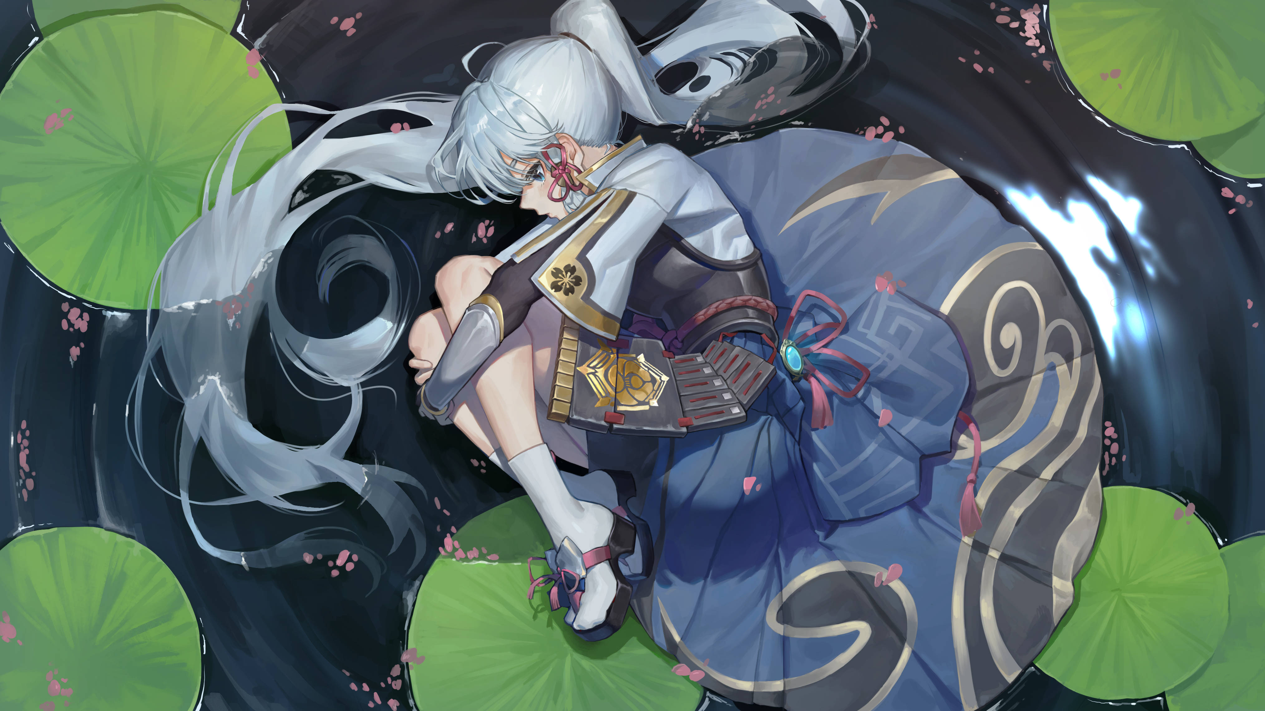 Kamisato Ayaka, silver-haired, traditional blue and gold attire, 4K Desktop Wallpaper