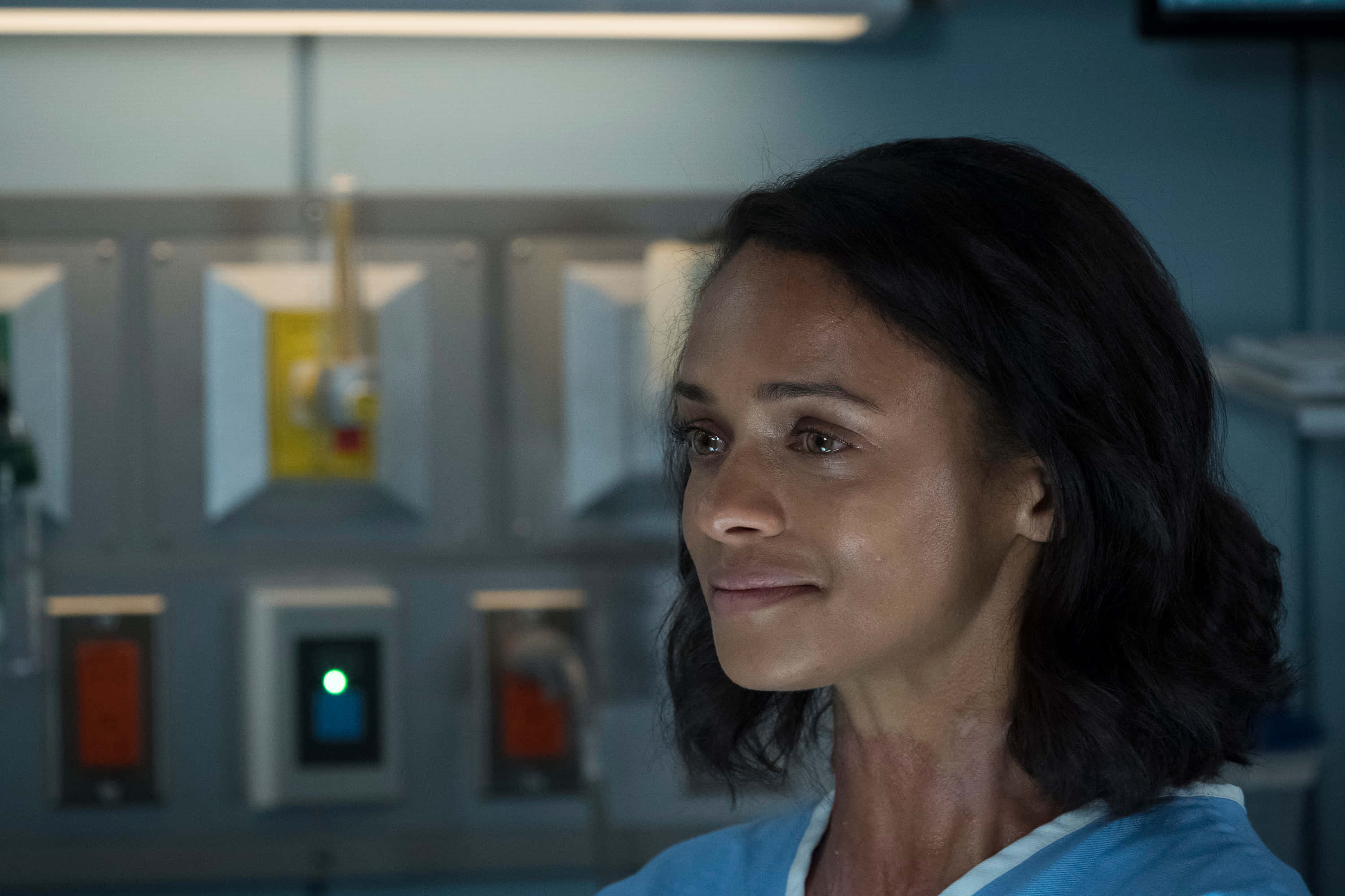 Kandyse McClure, blue scrubs, futuristic medical lab, 2K Desktop Wallpaper