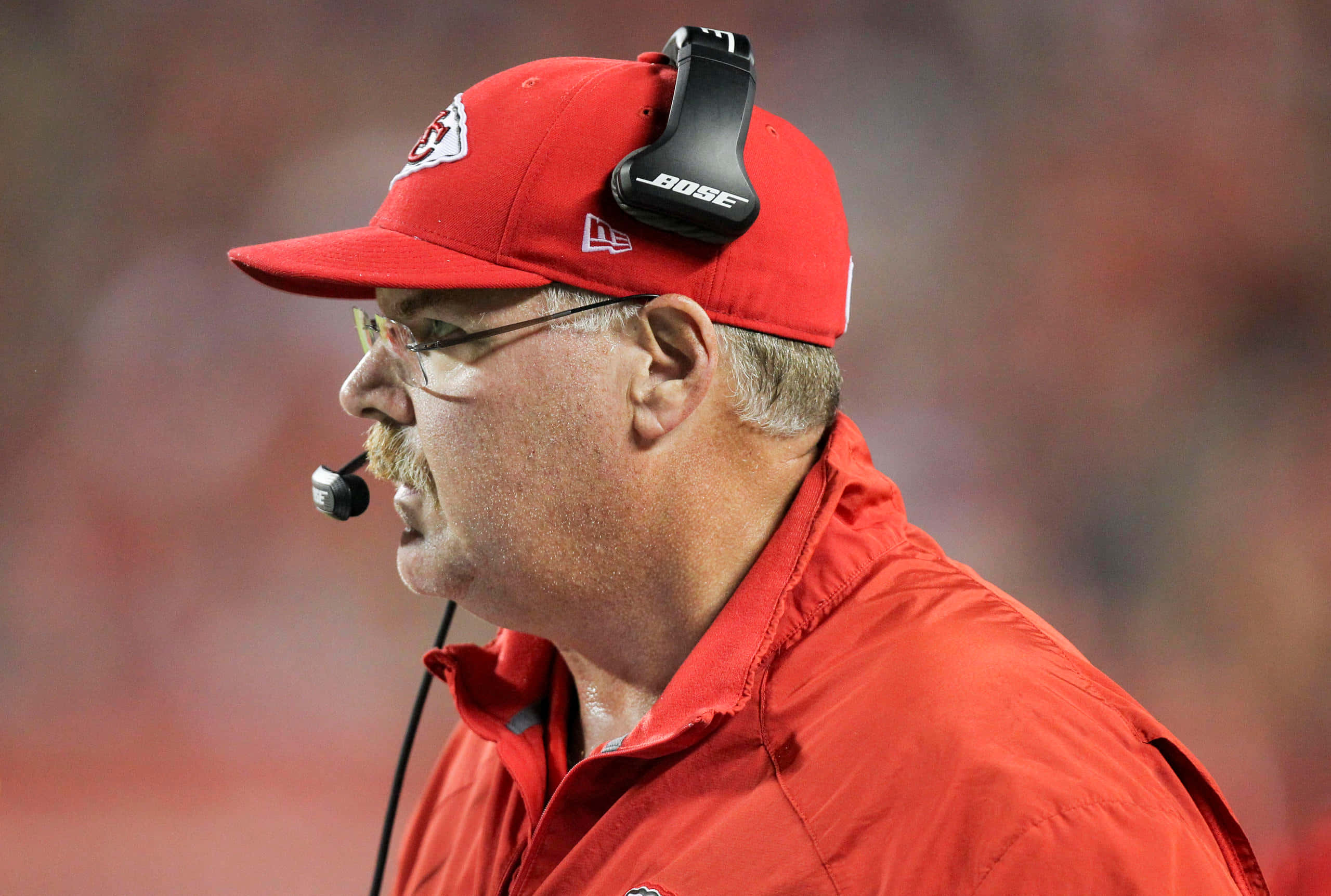 Kansas City Chiefs, red cap, jacket, 2K Desktop Wallpaper