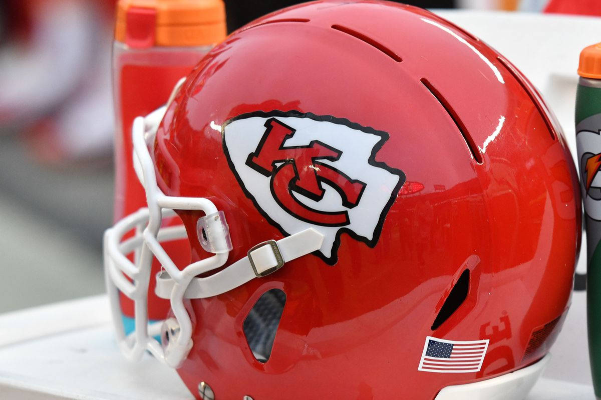 Kansas City Chiefs, logo, helmet, SD Desktop Wallpaper