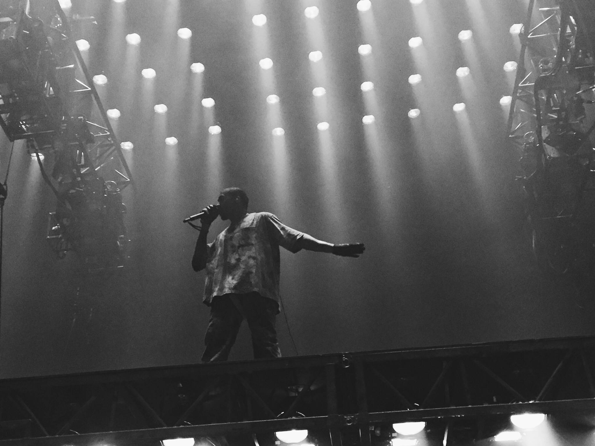 Kanye West Saint Pablo, black and white, silhouetted performer, Full HD Desktop Wallpaper